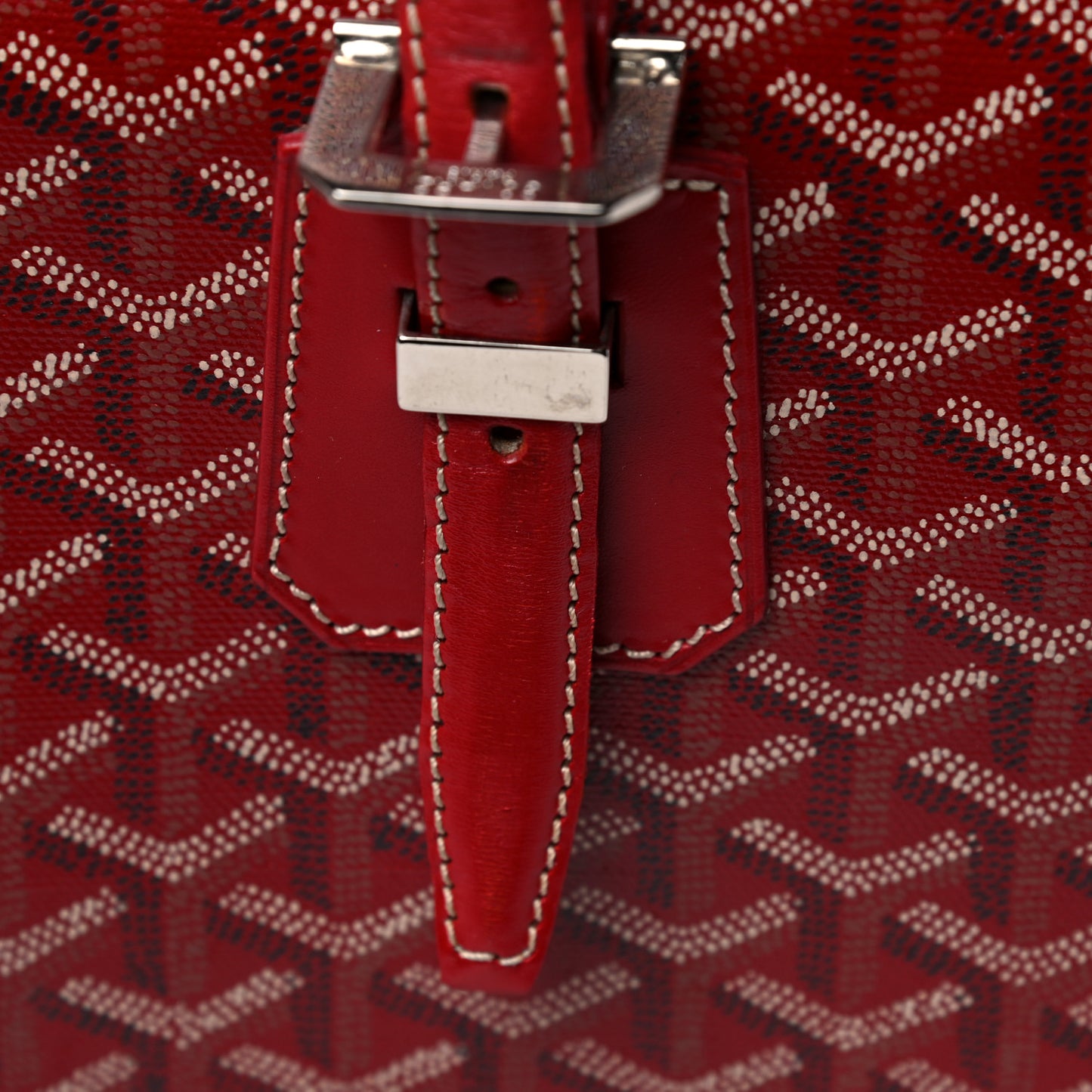 Goyardine Okinawa MM Red