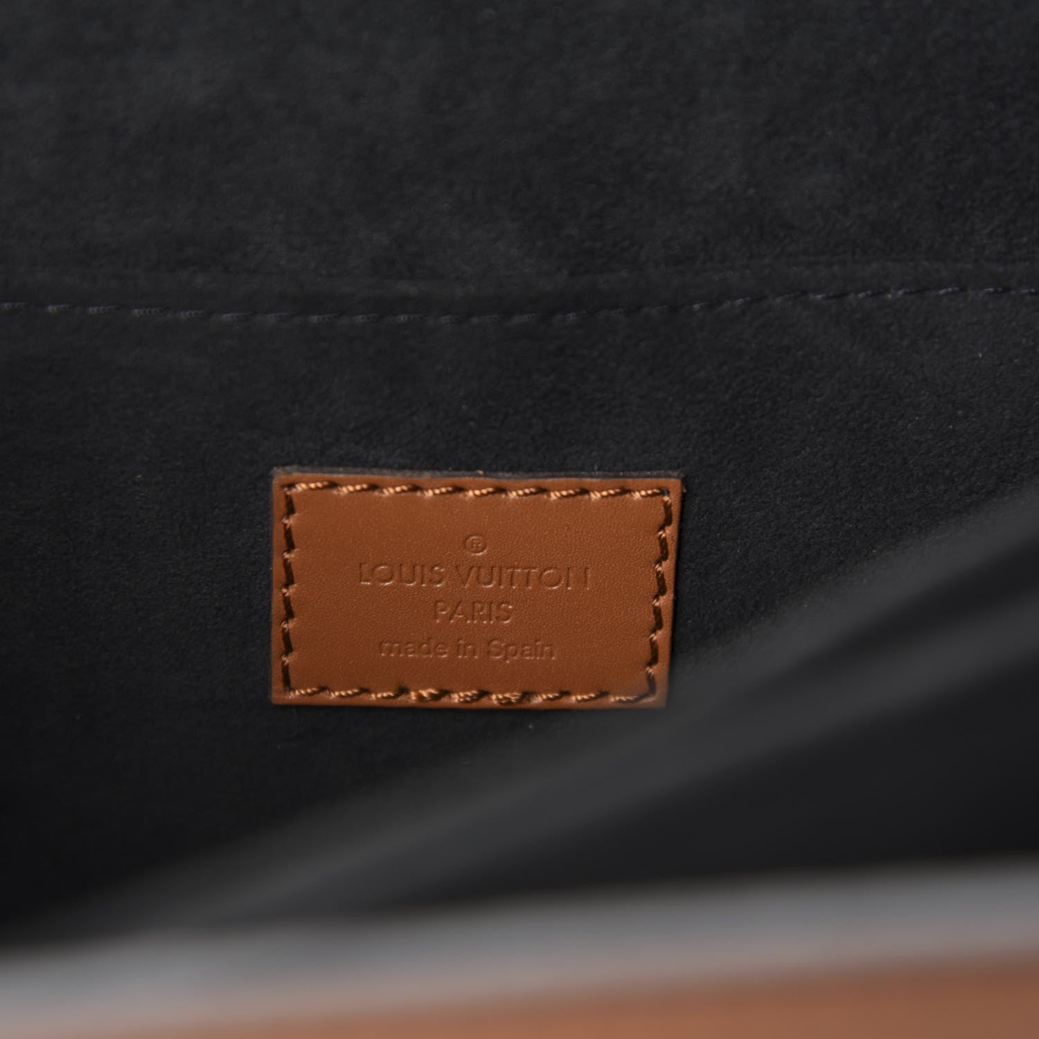 Louis Vuitton Reverse Monogram Dauphine MM 8 of 9