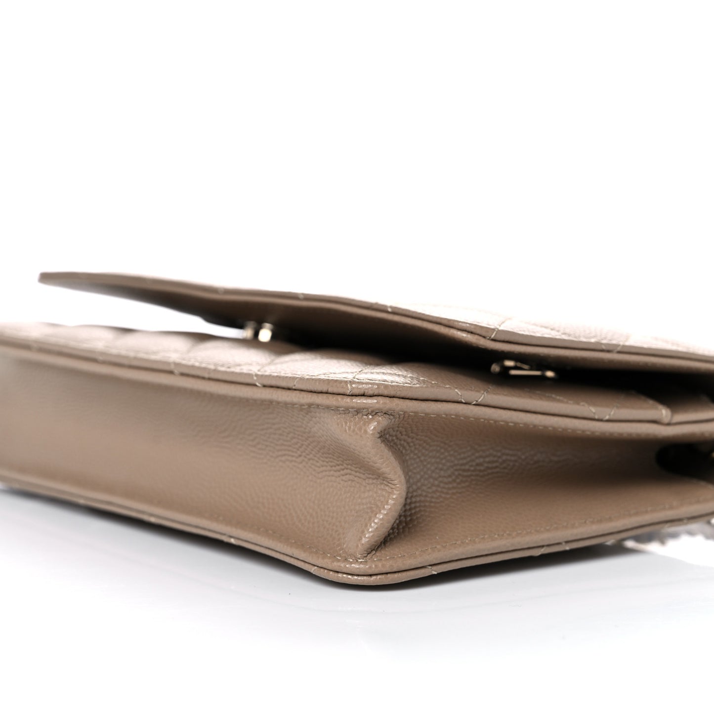 Caviar Quilted Wallet On Chain WOC Beige