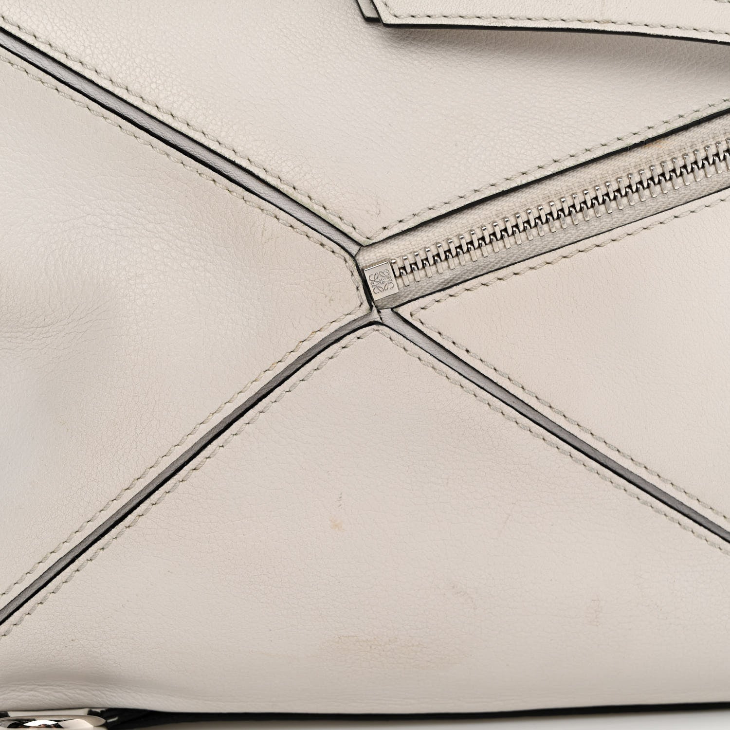 Loewe Calfskin Small Puzzle Bag Kaolin 13 of 16