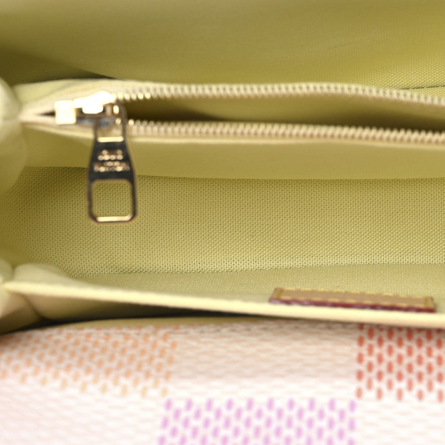 Louis Vuitton Damier Giant Pochette Metis East West Peach 5 of 13