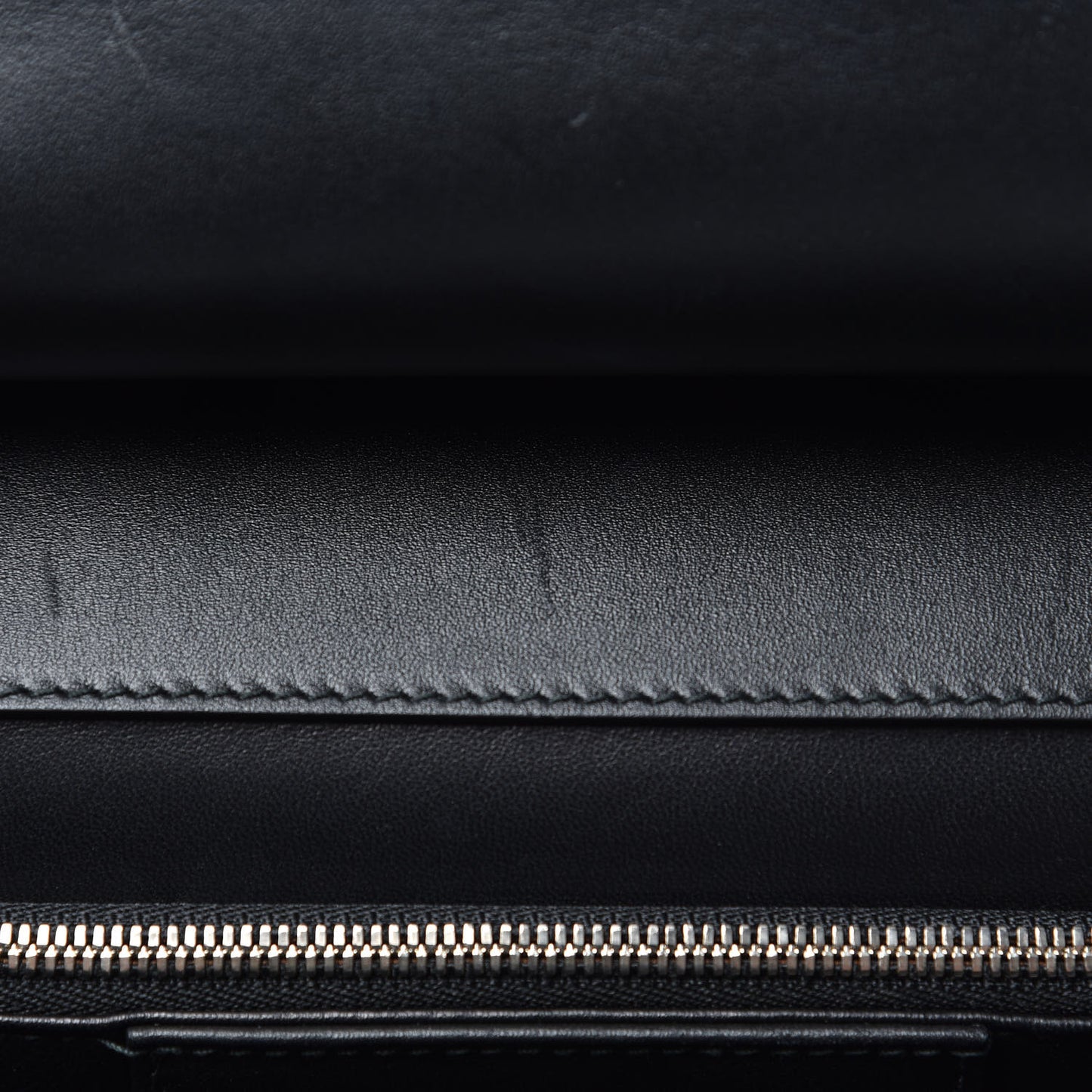 Veau Le Dix Cartable M Shoulder Bag Black