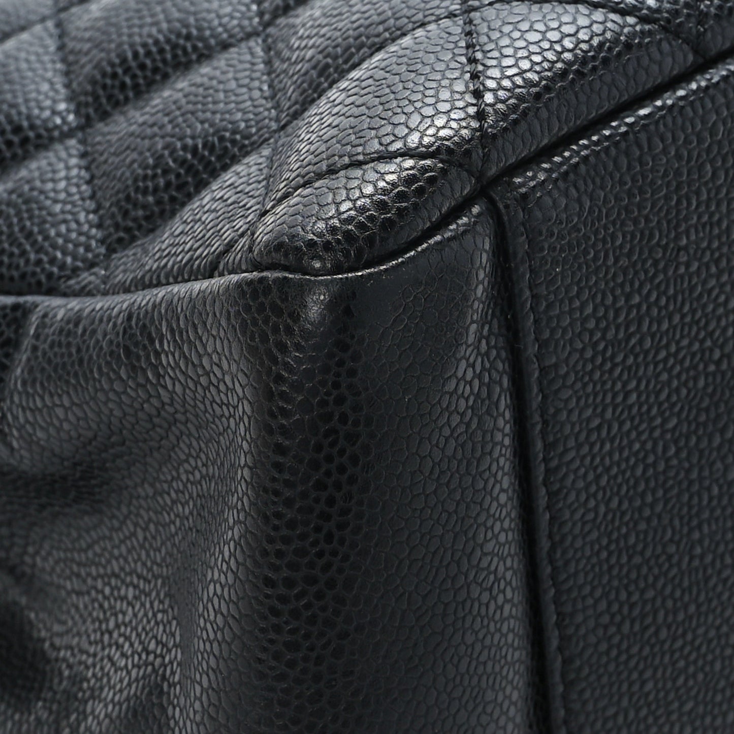 Caviar Quilted Grand Shopping Tote GST Black