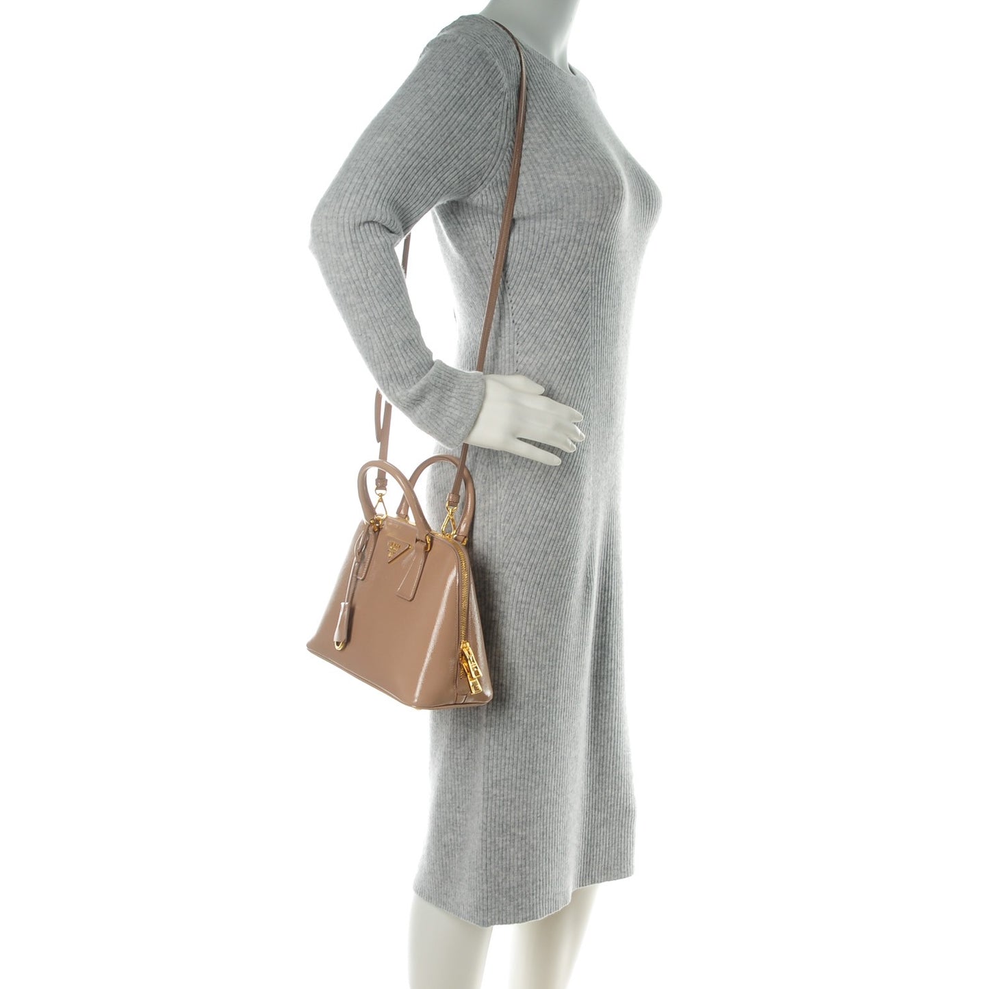 Saffiano Vernice Small Promenade Tote Cammeo