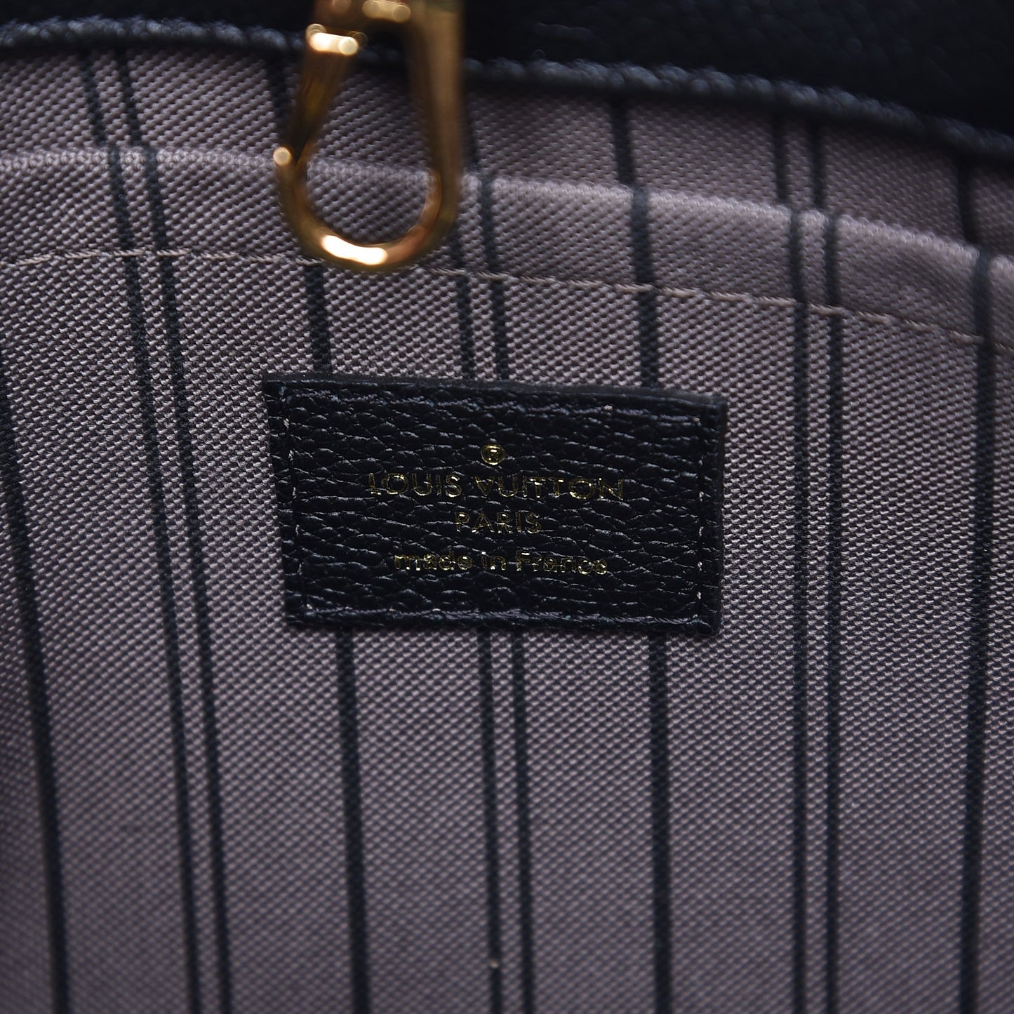 Empreinte Montaigne BB Black