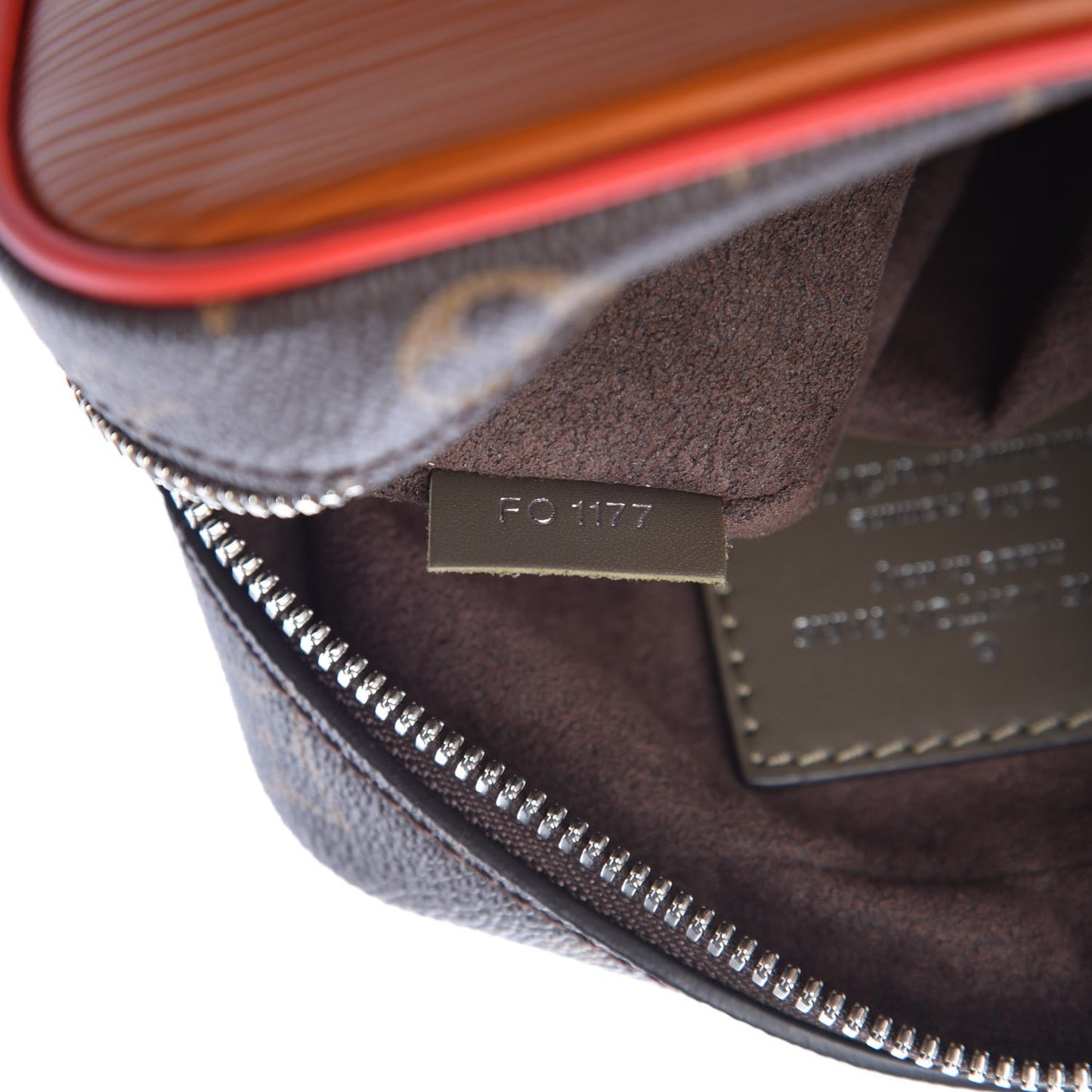 Epi Monogram Danube Slim PM