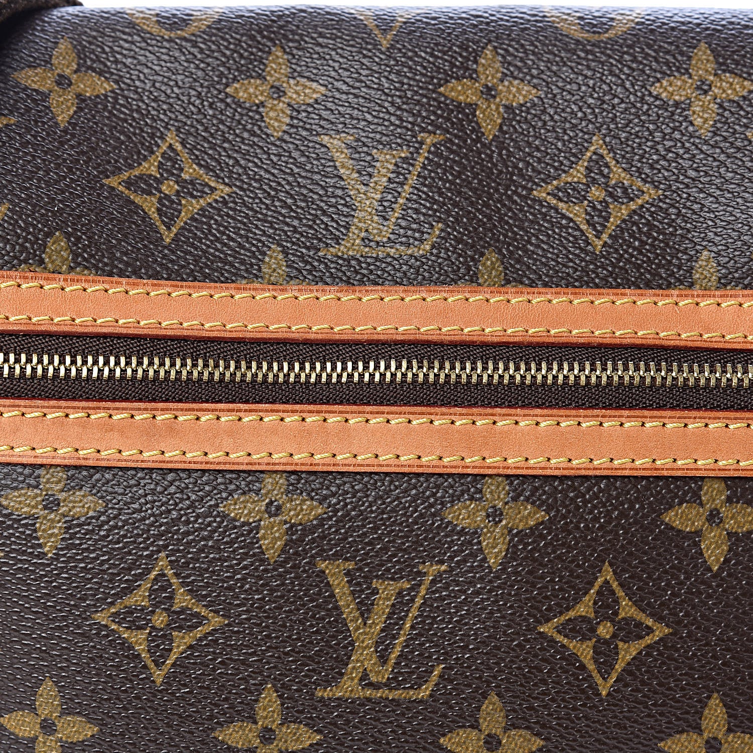 Louis Vuitton Monogram Bosphore PM Messenger 8 of 10