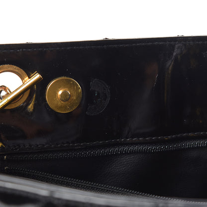 Chanel Patent Quilted Shoulder Bag Black 38 of 39