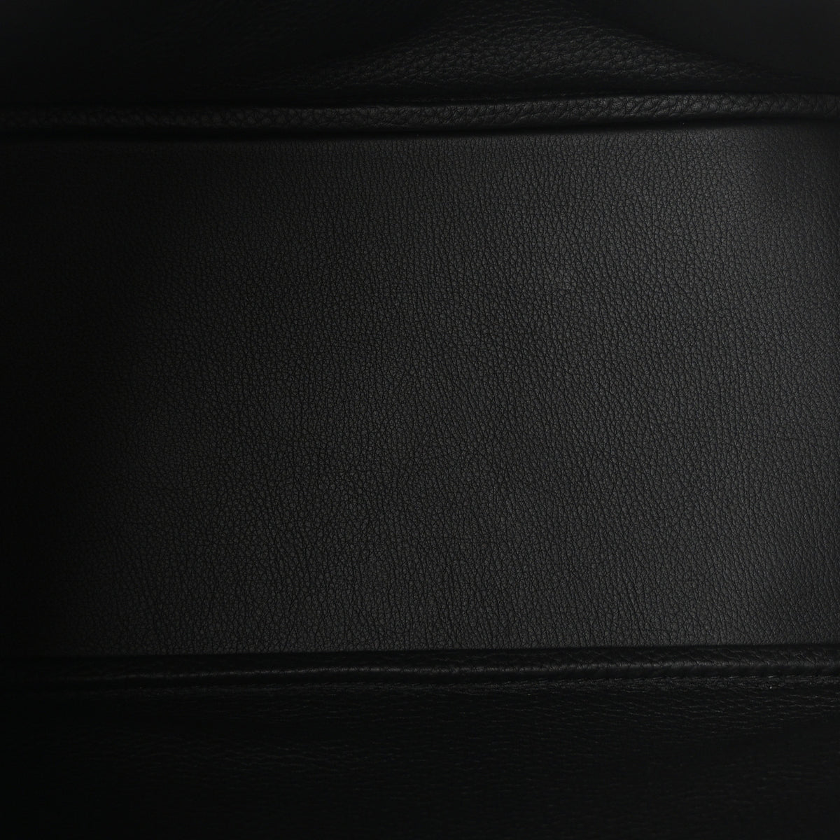 Taurillon Clemence Lindy 30 Black