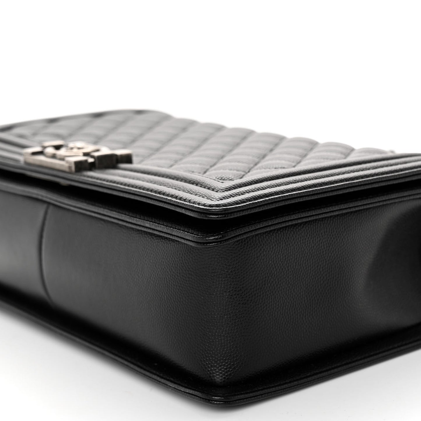 Caviar Quilted New Medium Boy Flap Black