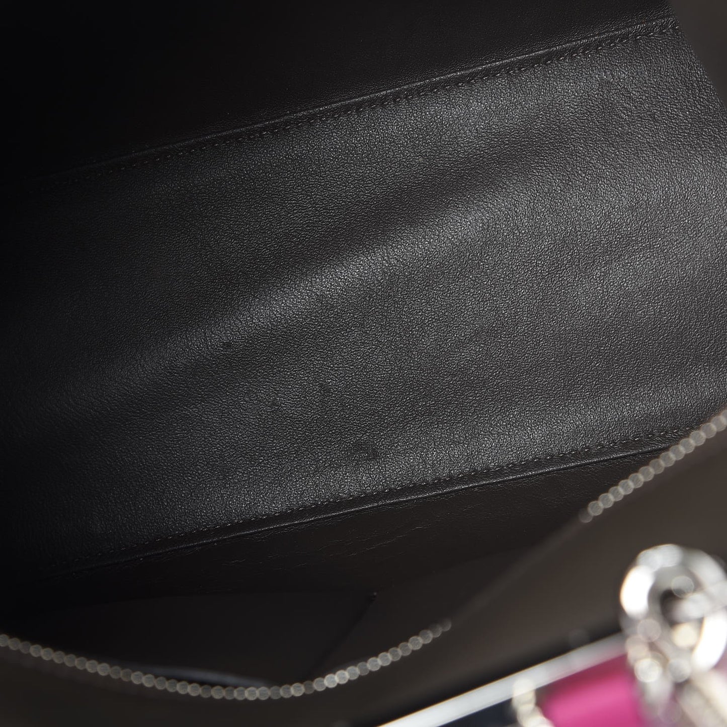 Vitello Dolce Shiny Nappa Petite 3Jours Tote Magenta Carbone