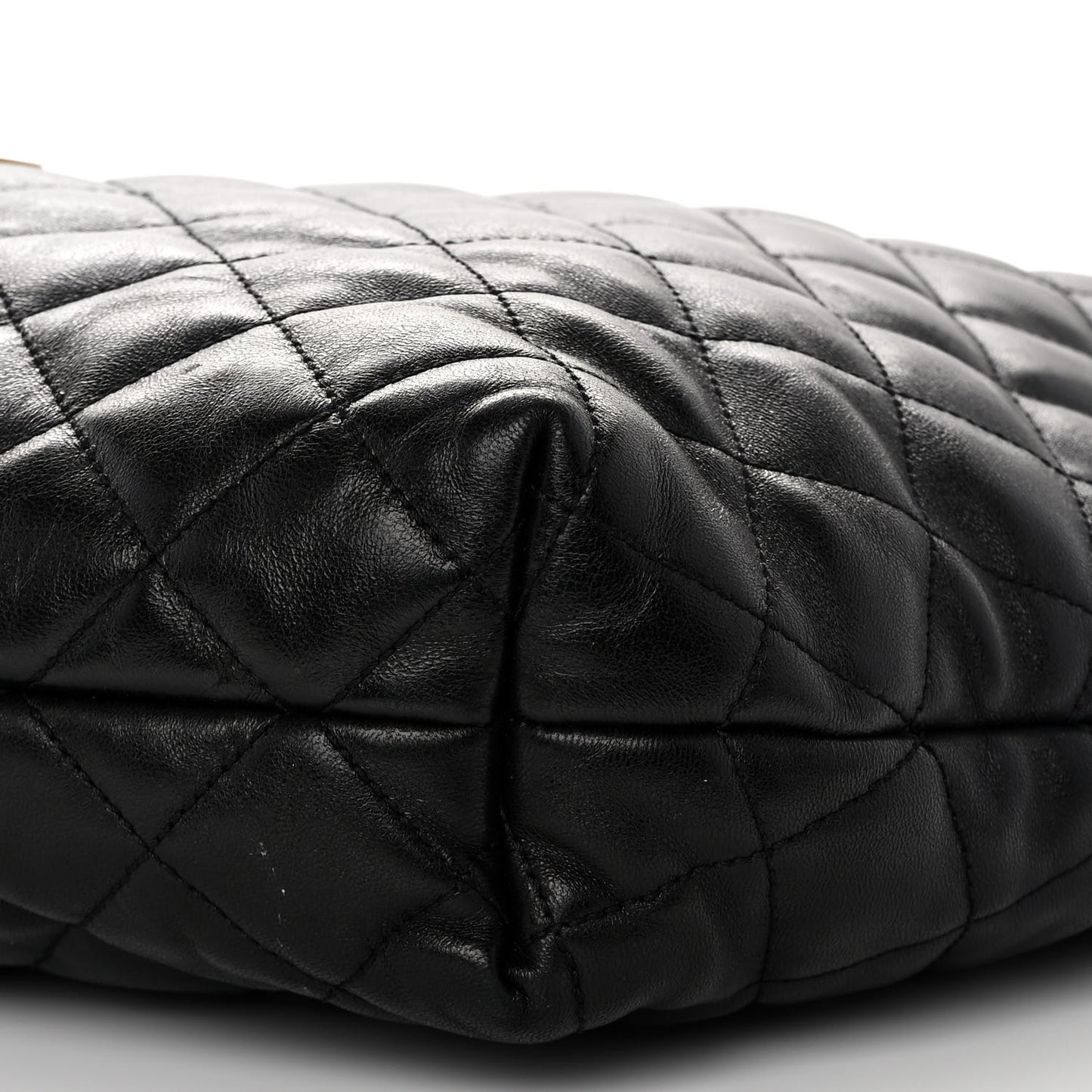 Lambskin Quilted Maxi Icare Shopping Tote Black