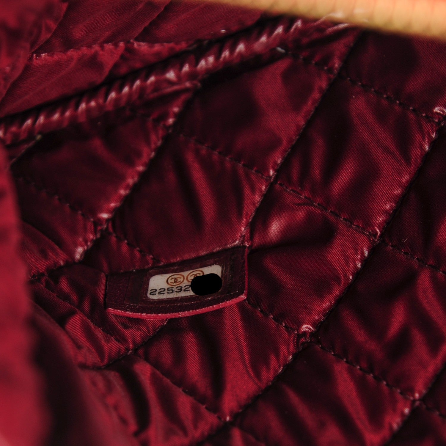 Chanel Iridescent Sheepskin Quilted Medium Vintage Mademoiselle Cosmetic Case Red 7 of 7