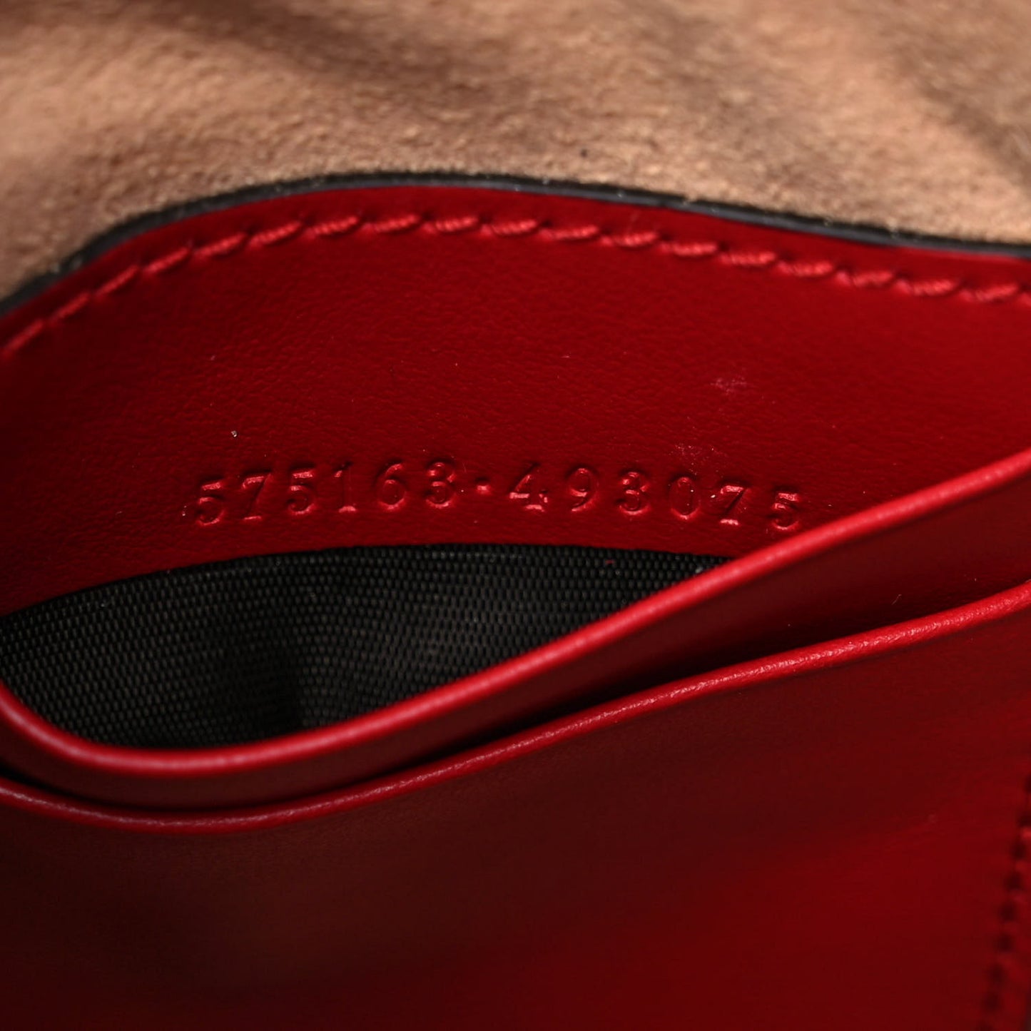 Calfskin Matelasse Mini GG Marmont 2.0 Bucket Bag Hibiscus Red