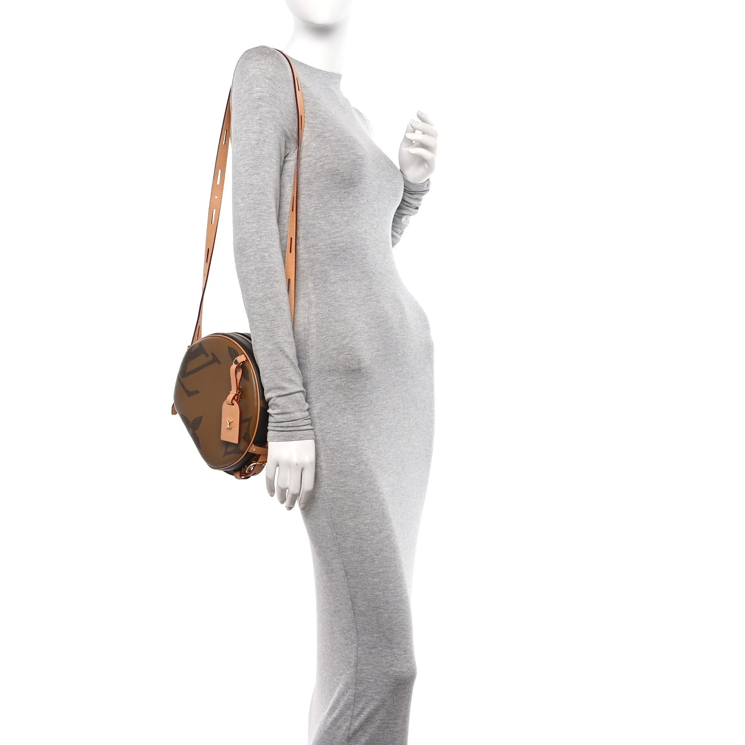 Louis Vuitton Reverse Monogram Giant Boite Chapeau Souple 2 of 10