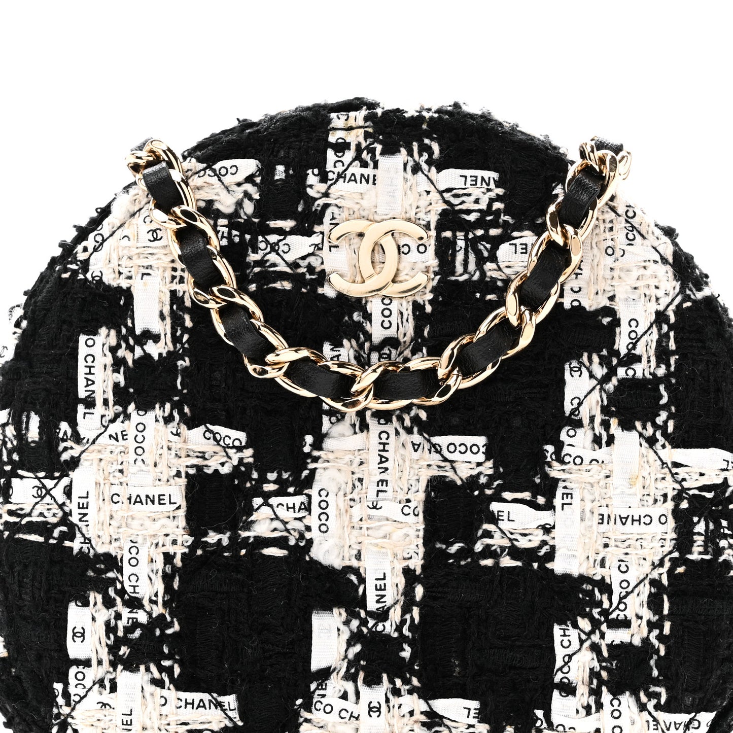 Tweed Quilted Round Clutch With Chain Black Ecru White