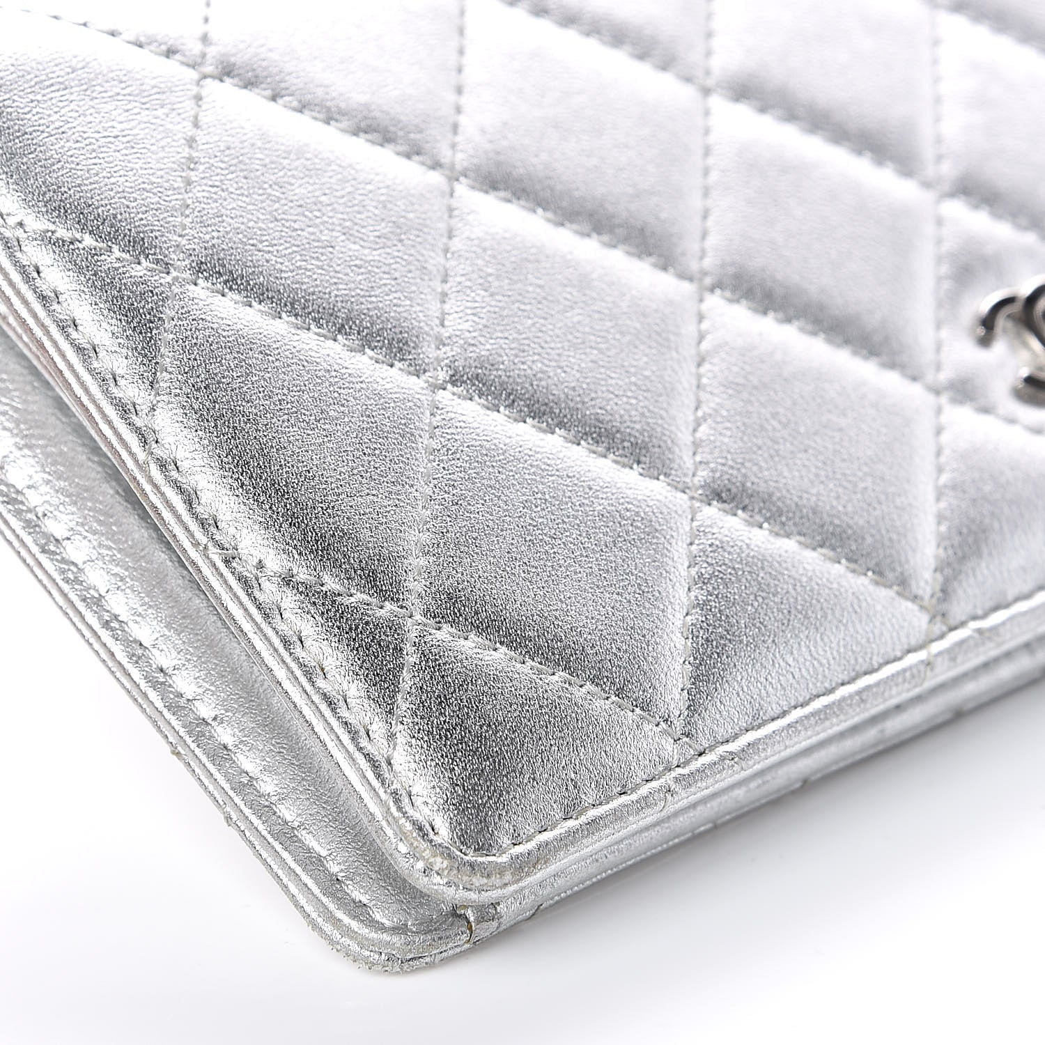 Chanel Metallic Calfskin Quilted Yen Wallet Dark Silver 7 of 13