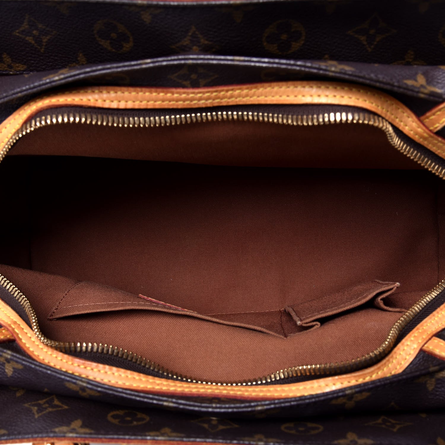 Louis Vuitton Monogram Riveting 4 of 4