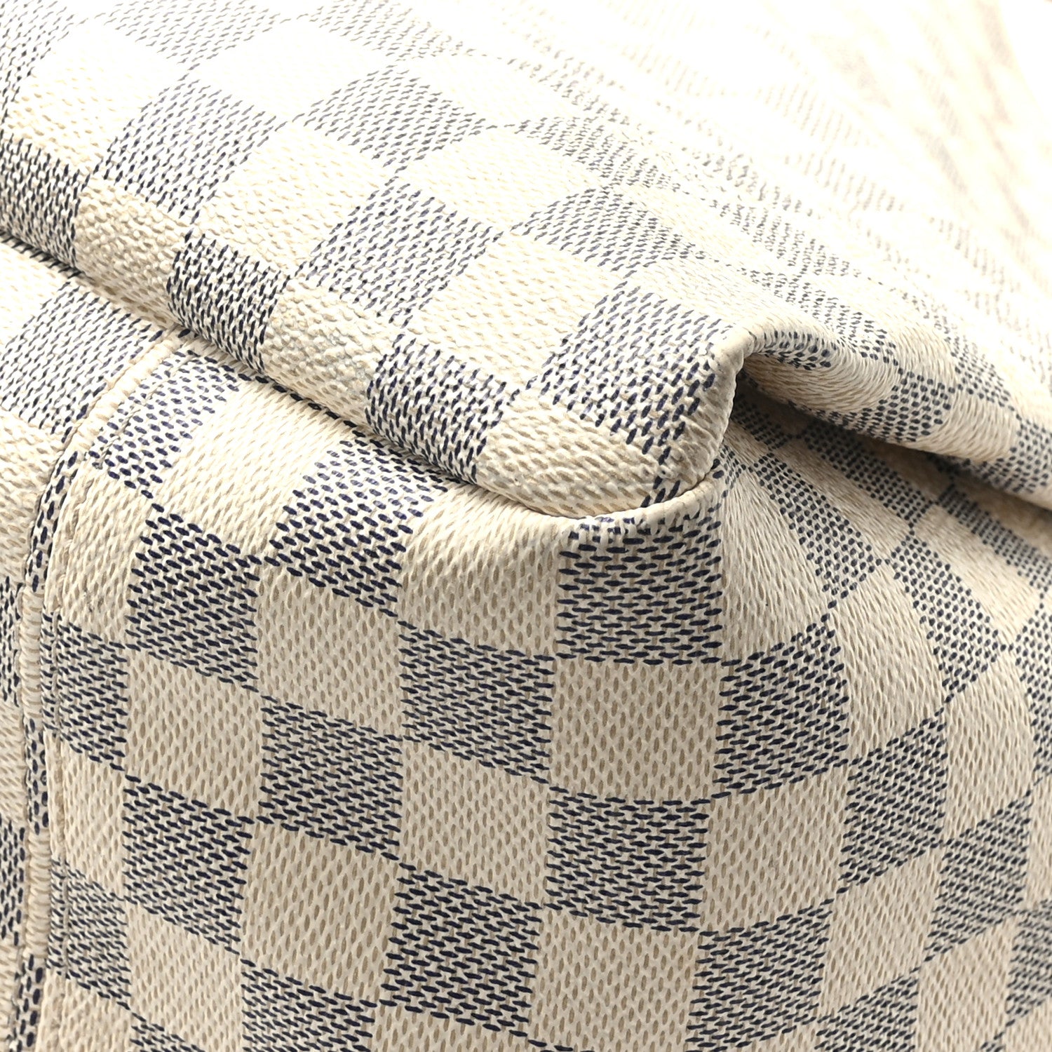 Louis Vuitton Damier Azur Artsy MM 8 of 10