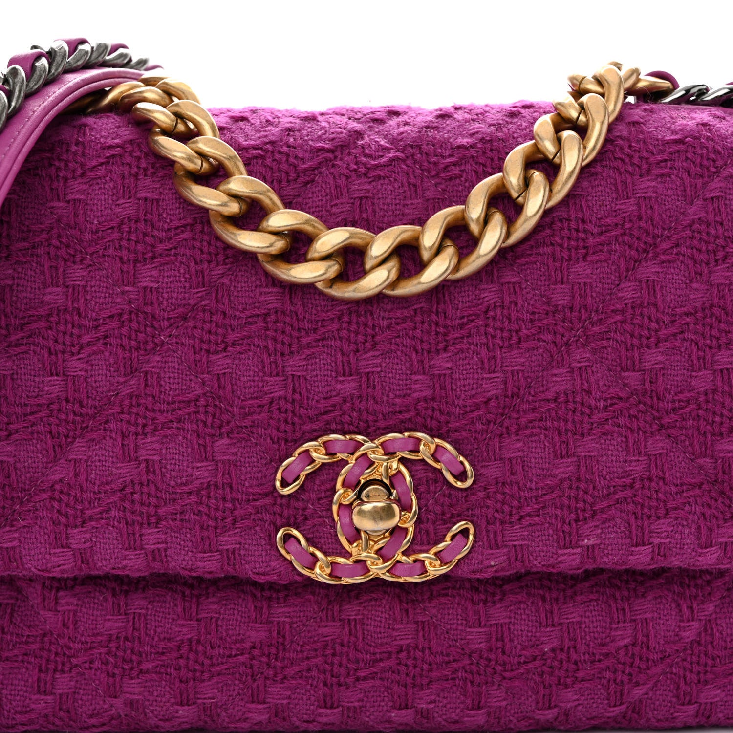 Chanel Tweed Quilted Medium Chanel 19 Flap Magenta 8 of 10