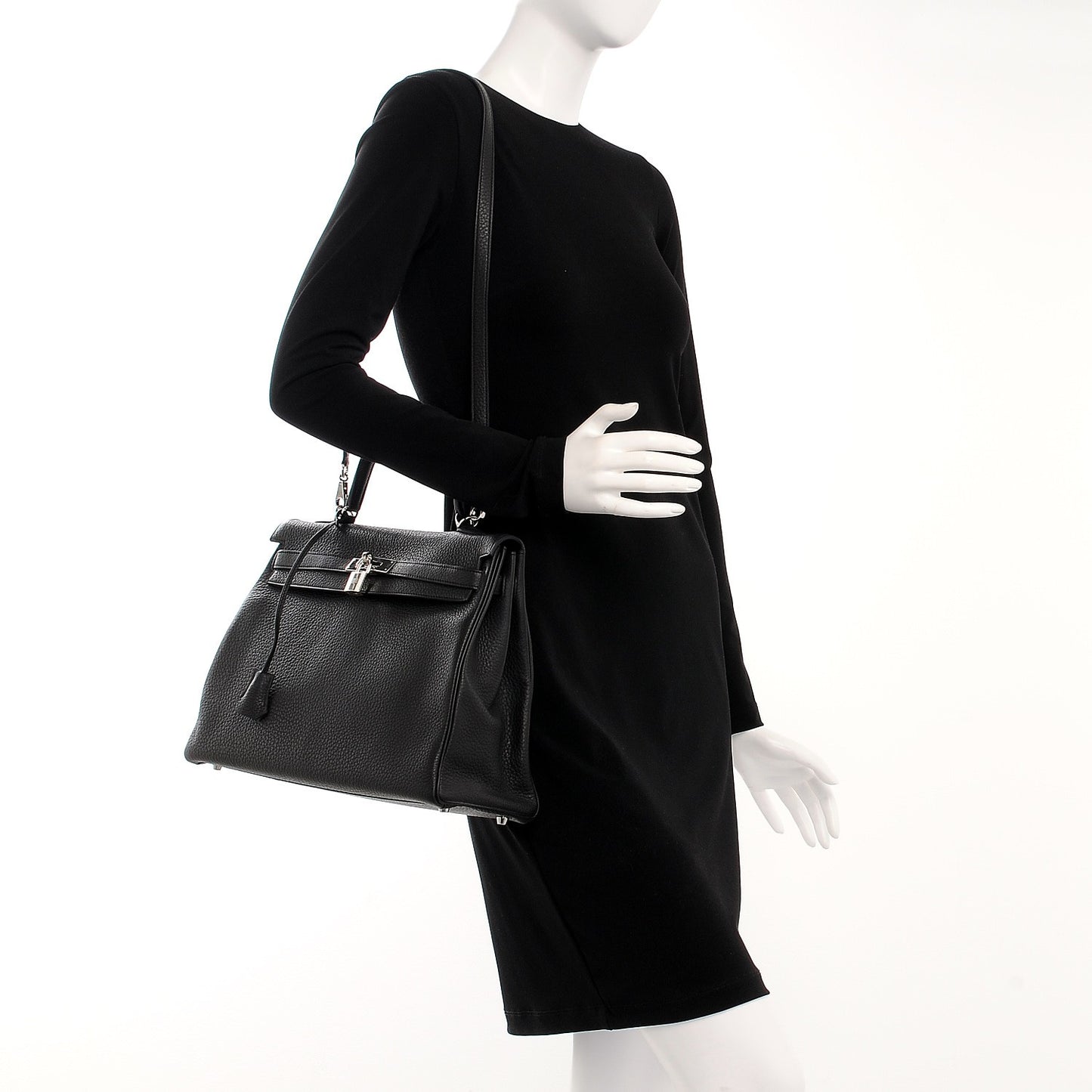 Togo Kelly Retourne 35 Black