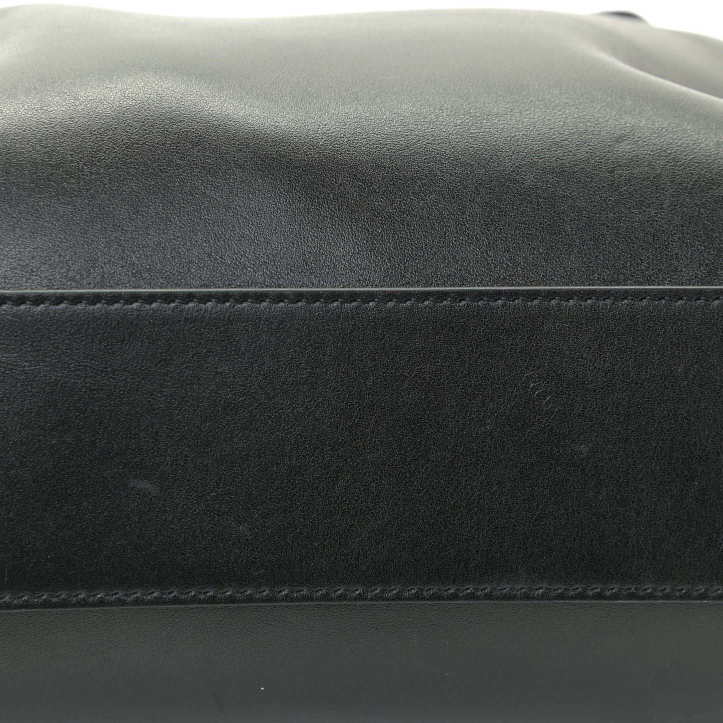 Smooth Calfskin Small Soft Antigona Black
