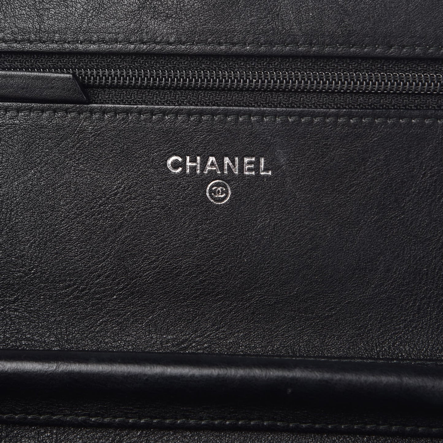 Crumpled Calfskin Quilted Wallet On Chain WOC So Black