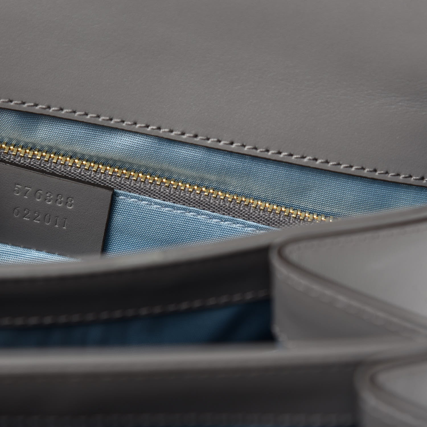 Gucci Smooth Calfskin Small Zumi Shoulder Bag Dusty Grey 9 of 10