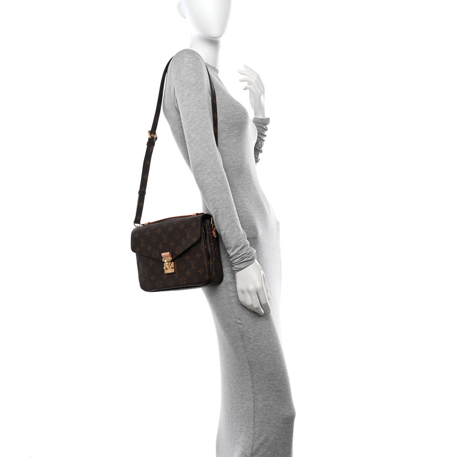 Louis Vuitton Monogram Pochette Metis 2 of 12