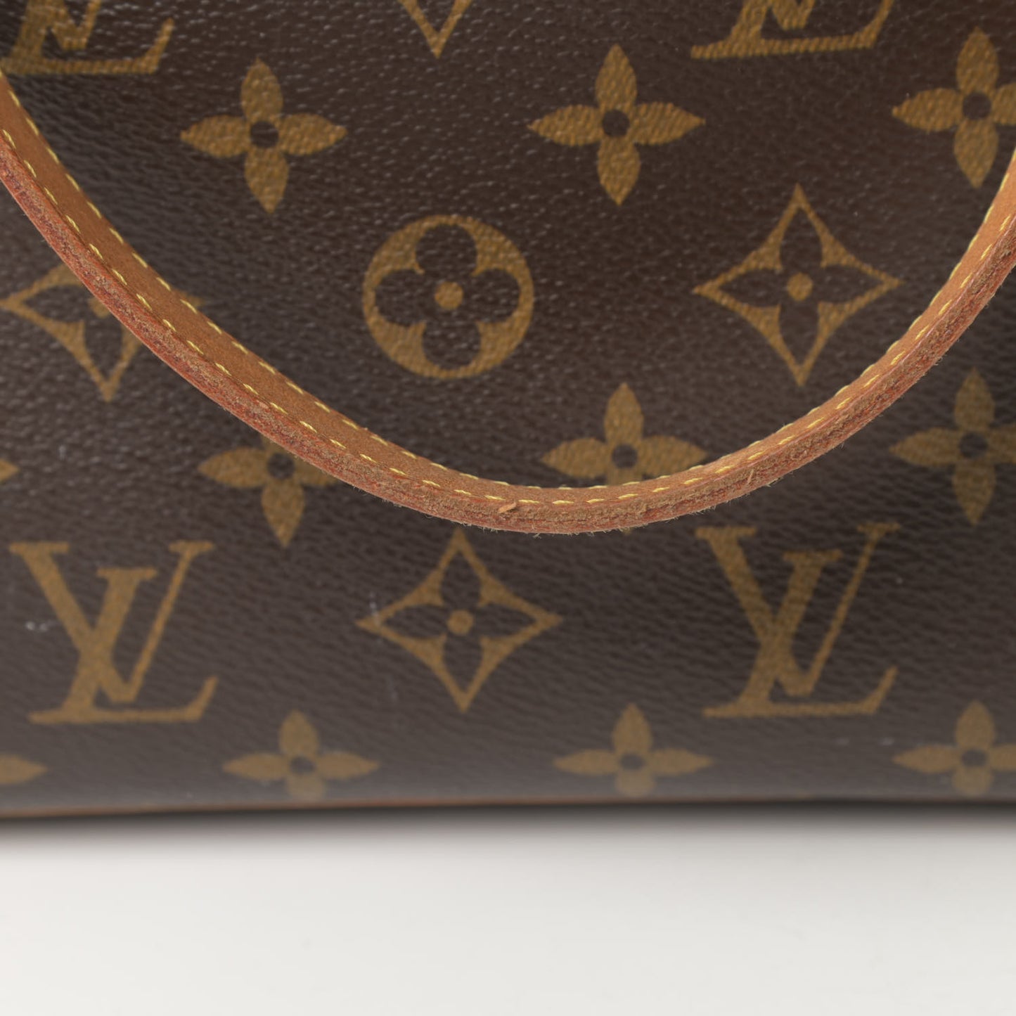 Monogram Batignolles Vertical