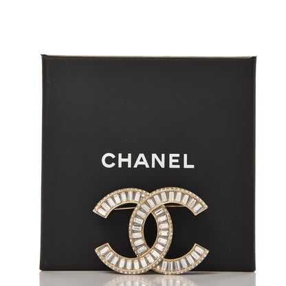Chanel Baguette Crystal CC Brooch Gold 5 of 5