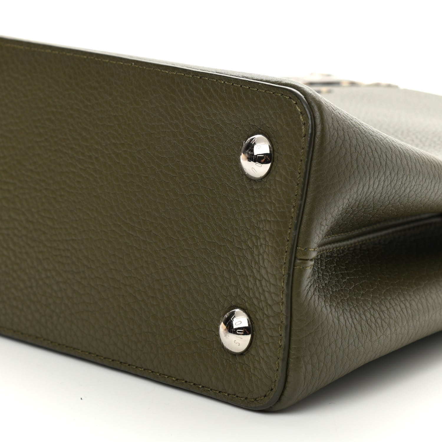 Louis Vuitton Taurillon Python Capucines MM Khaki 8 of 8