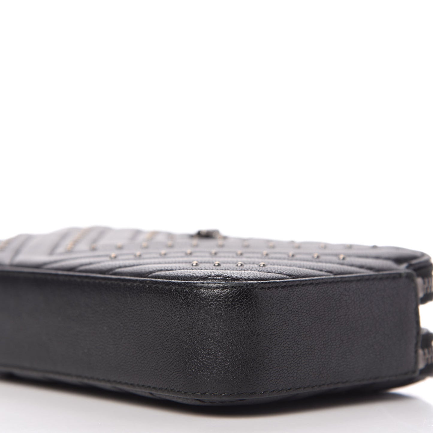 Sheepskin Chevron Quilted Studded Reissue Small Clutch With Chain Black
