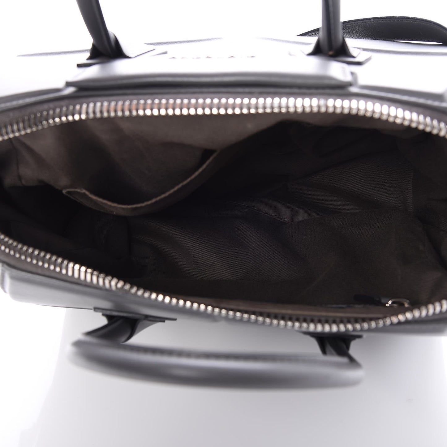 Calfskin 3D Animation Medium Antigona Grey