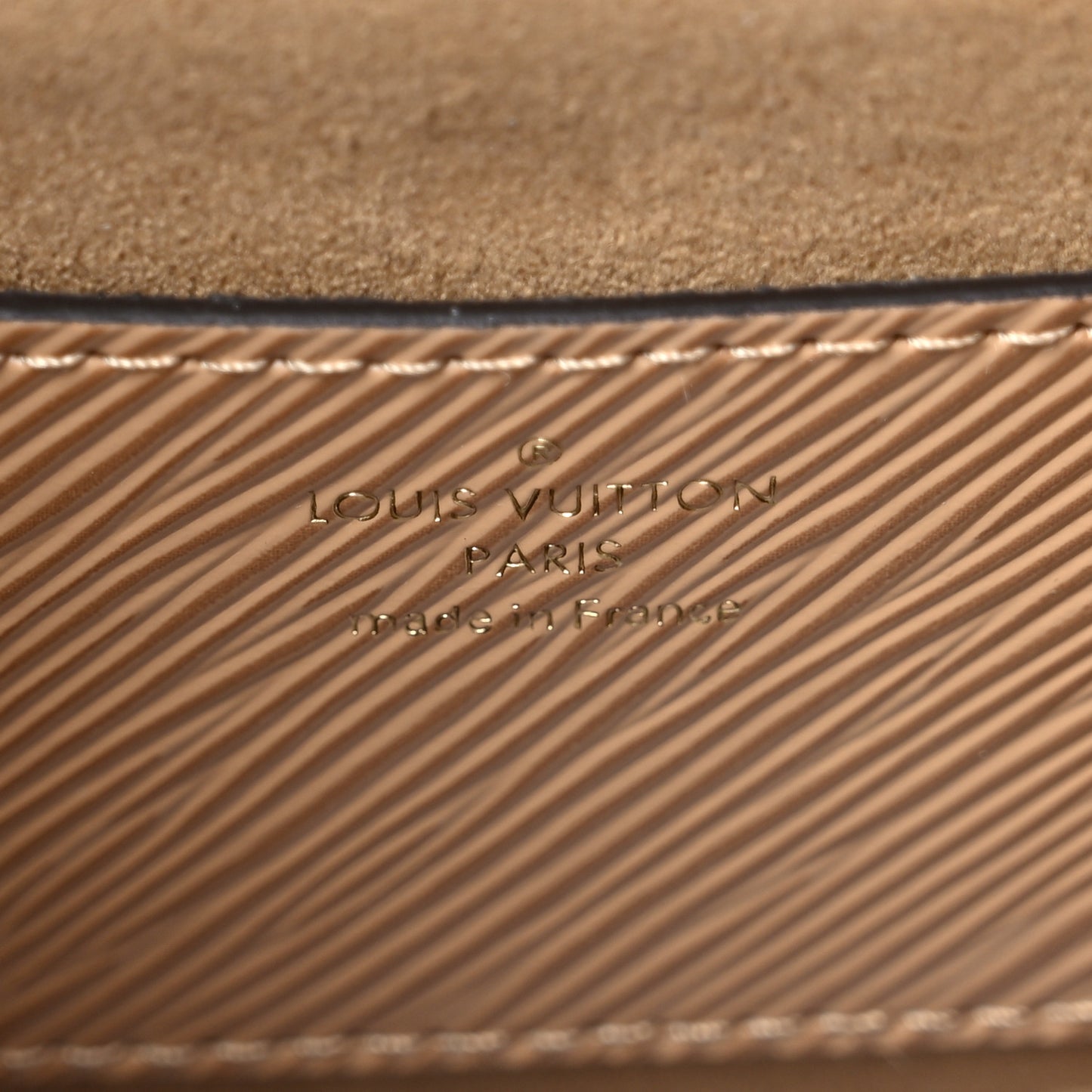Epi Twist Shoulder Bag MM Camel