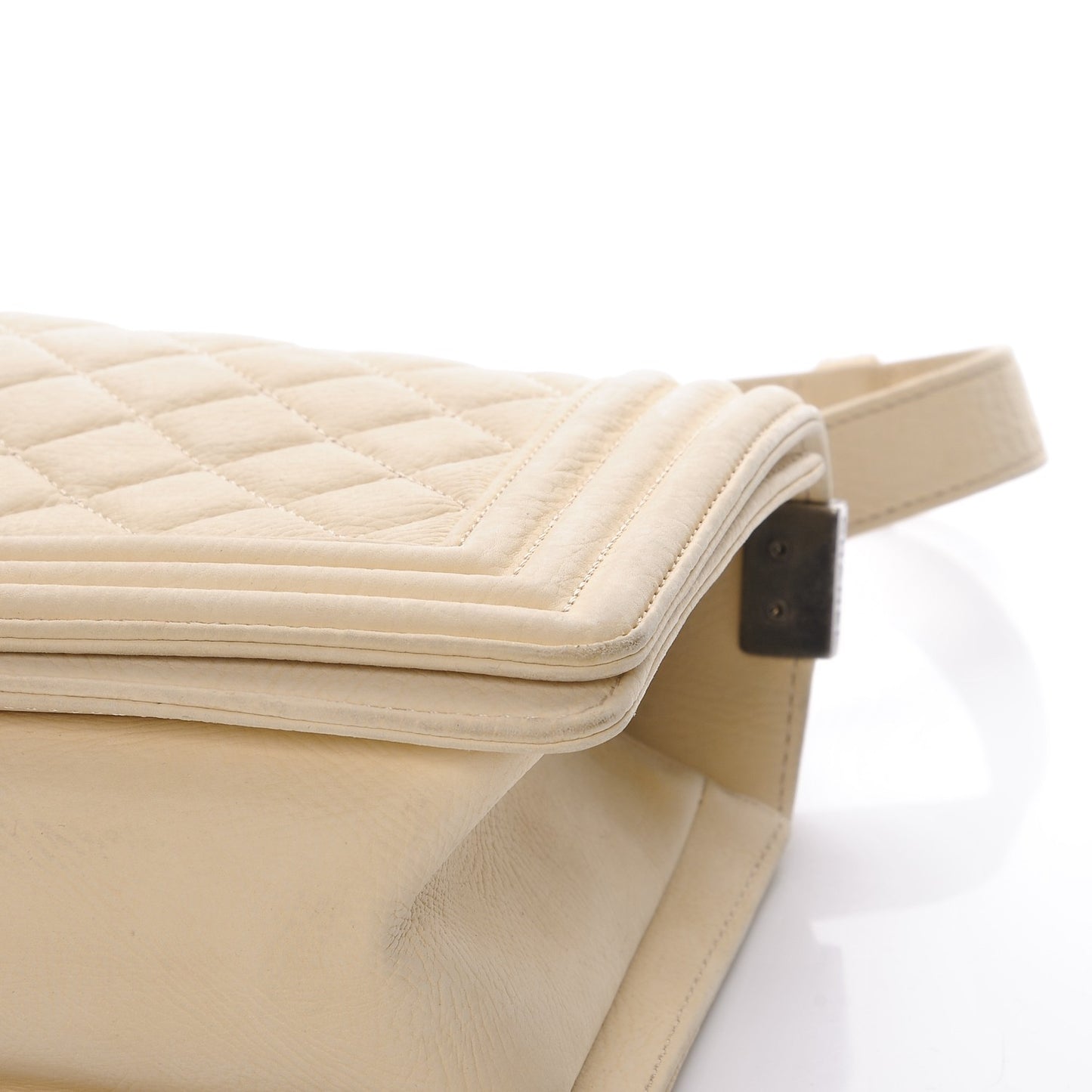 Nubuck Quilted Medium Boy Flap Beige