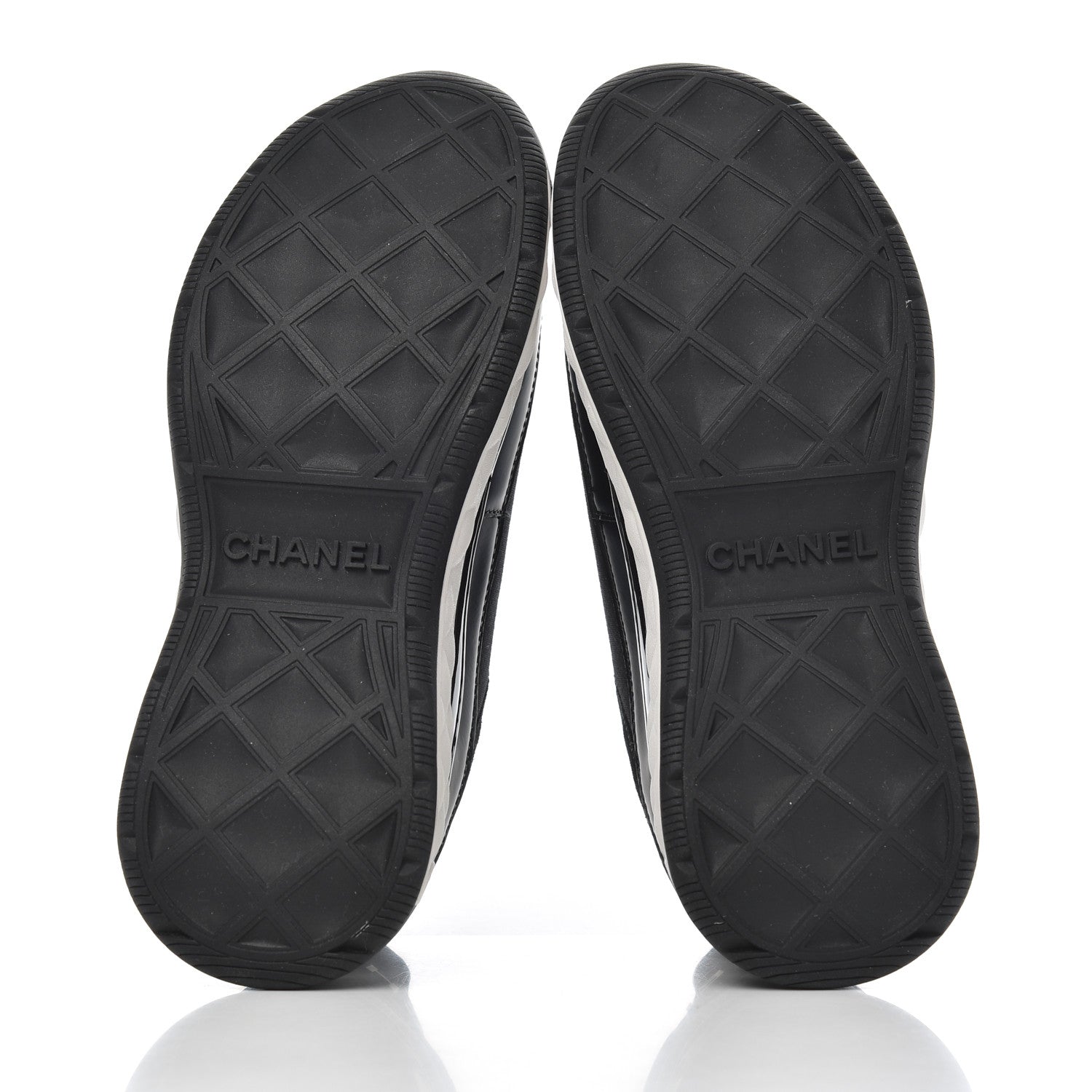 Chanel Velvet Calfskin Mixed Fibers CC Sneakers 35 Black 5 of 11