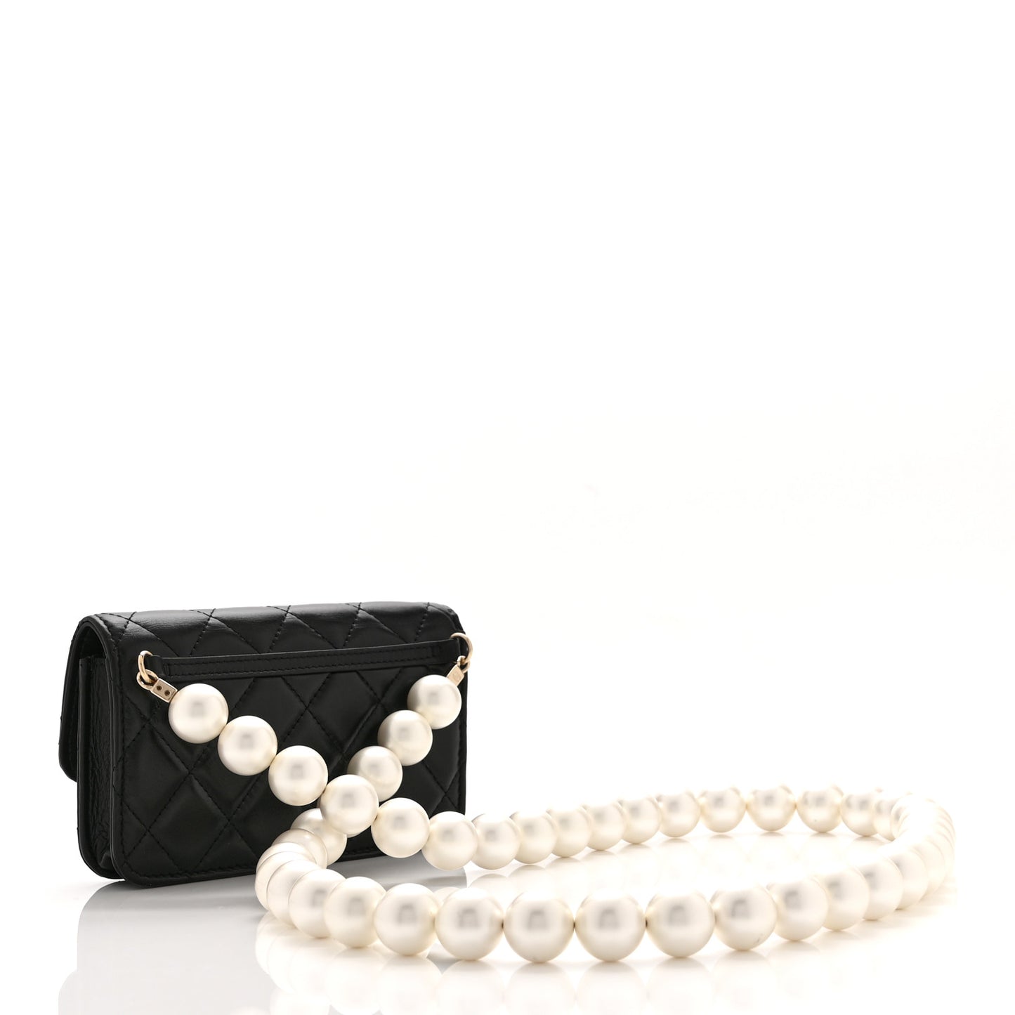 Calfskin Quilted Maxi Pearls Clutch With Chain Black