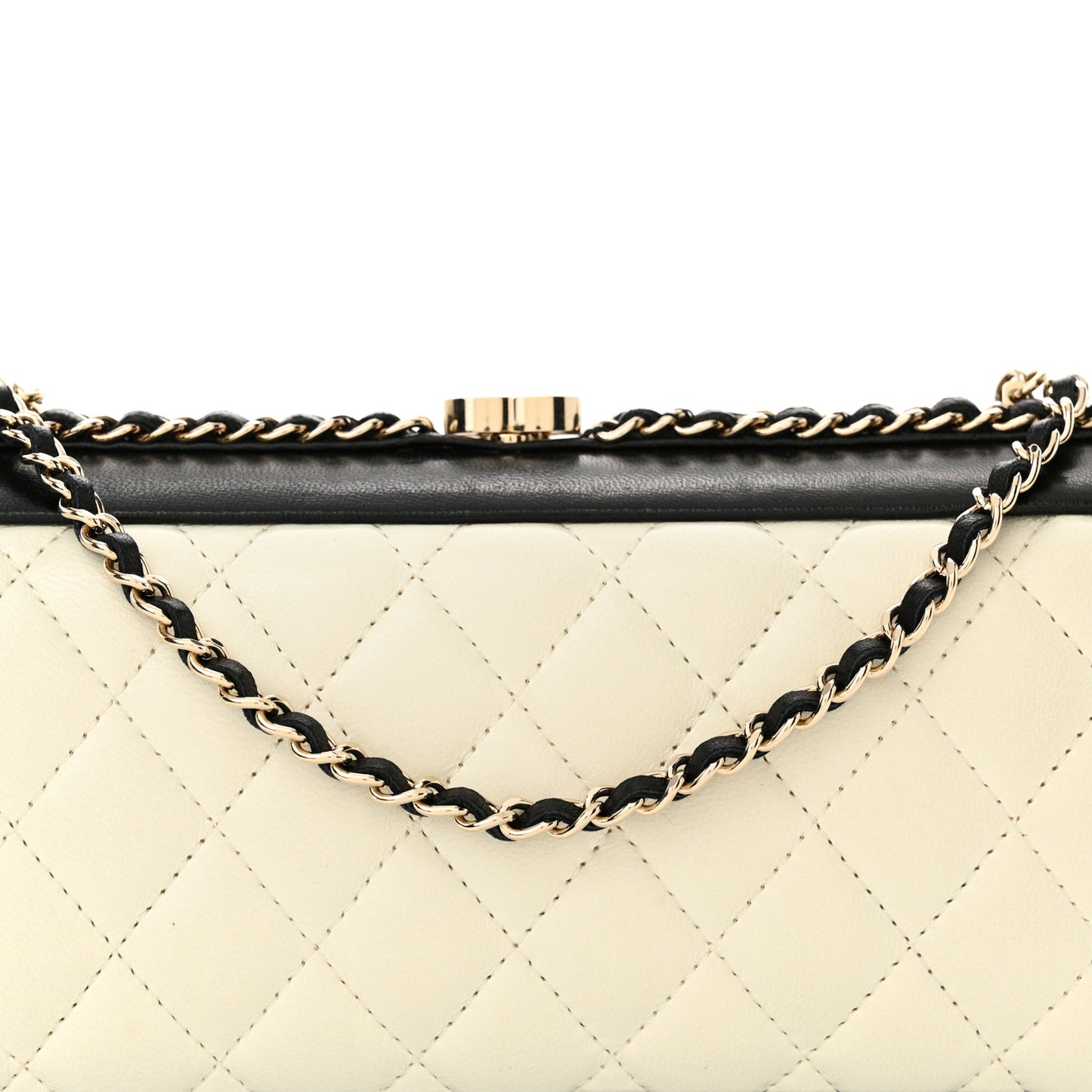 Lambskin Quilted Chain Around White Black