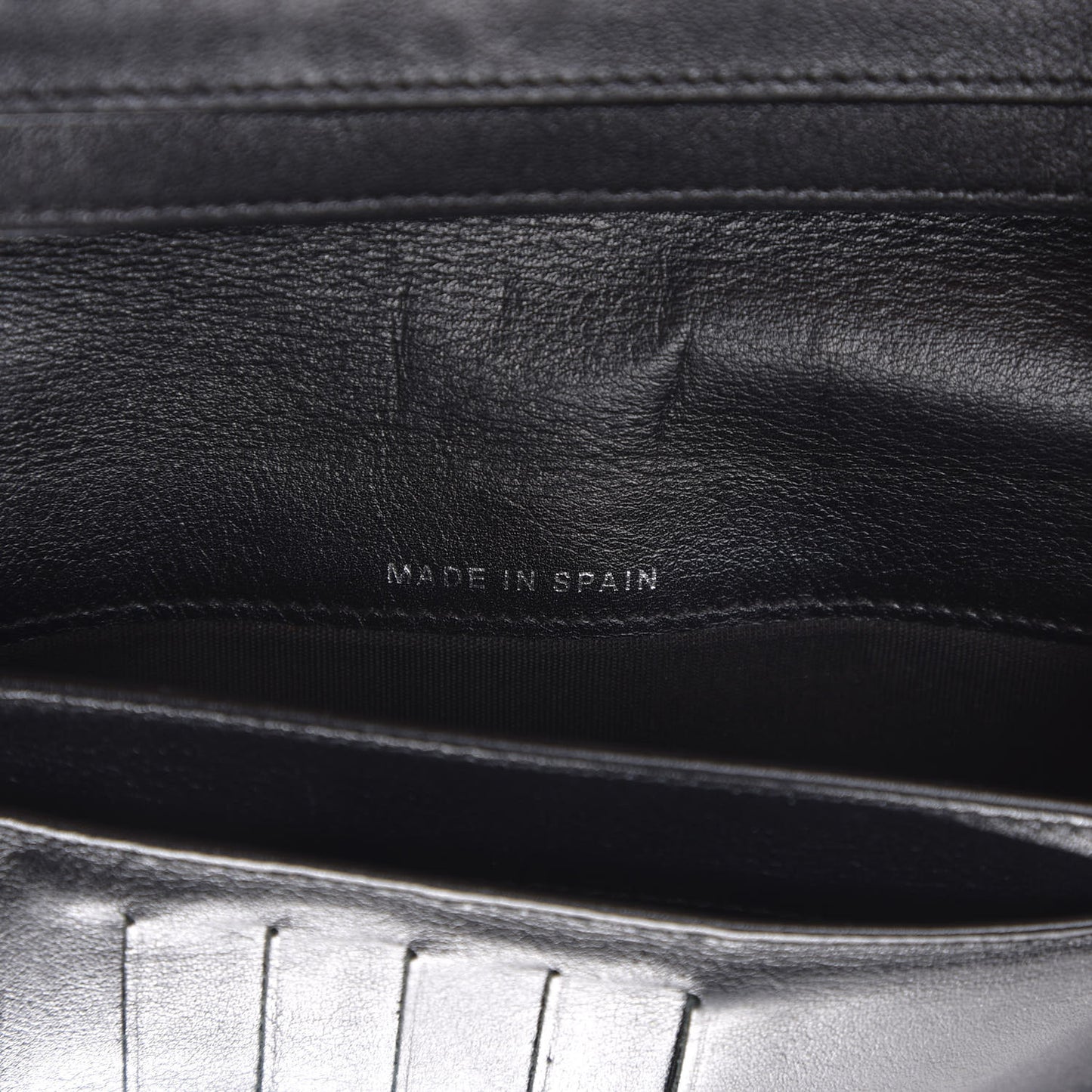 Caviar Timeless CC Yen Wallet Black