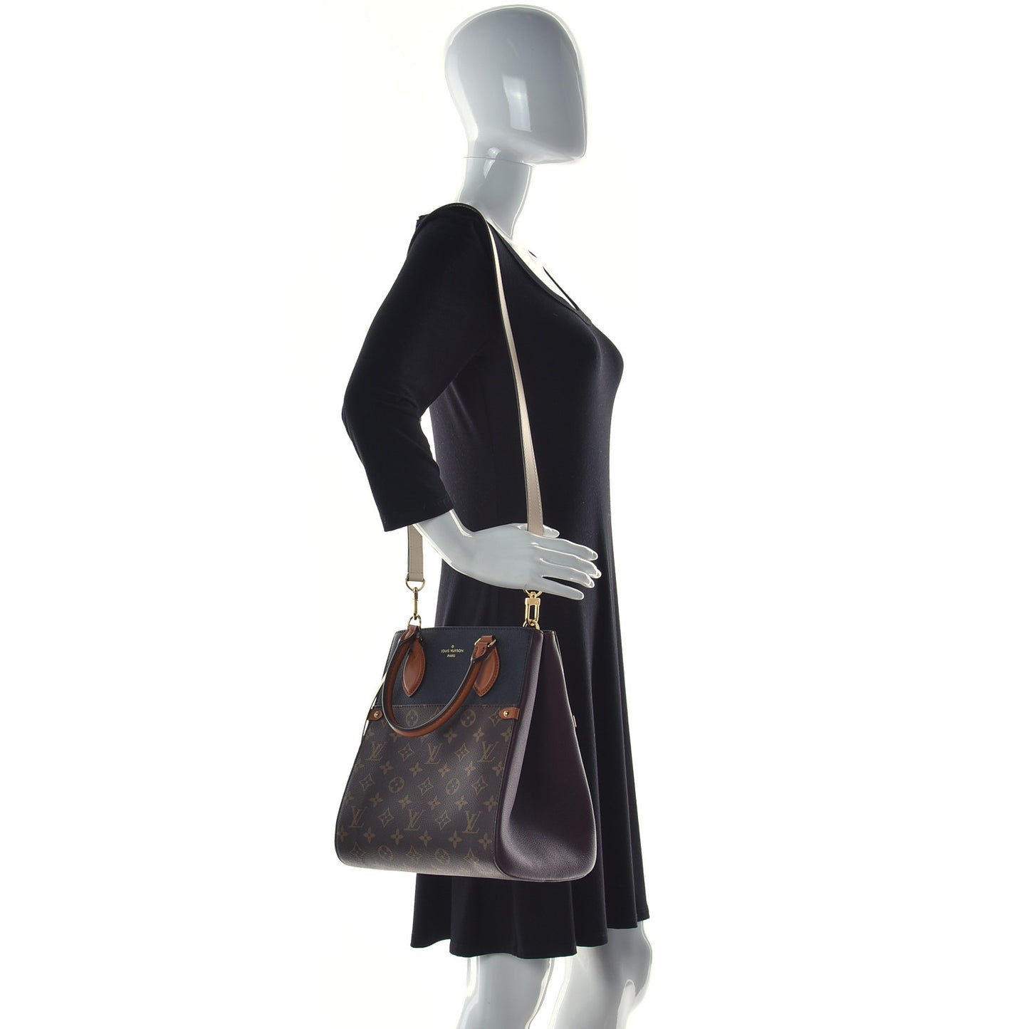 Calfskin Monogram Fold Tote MM Black Wine Cream