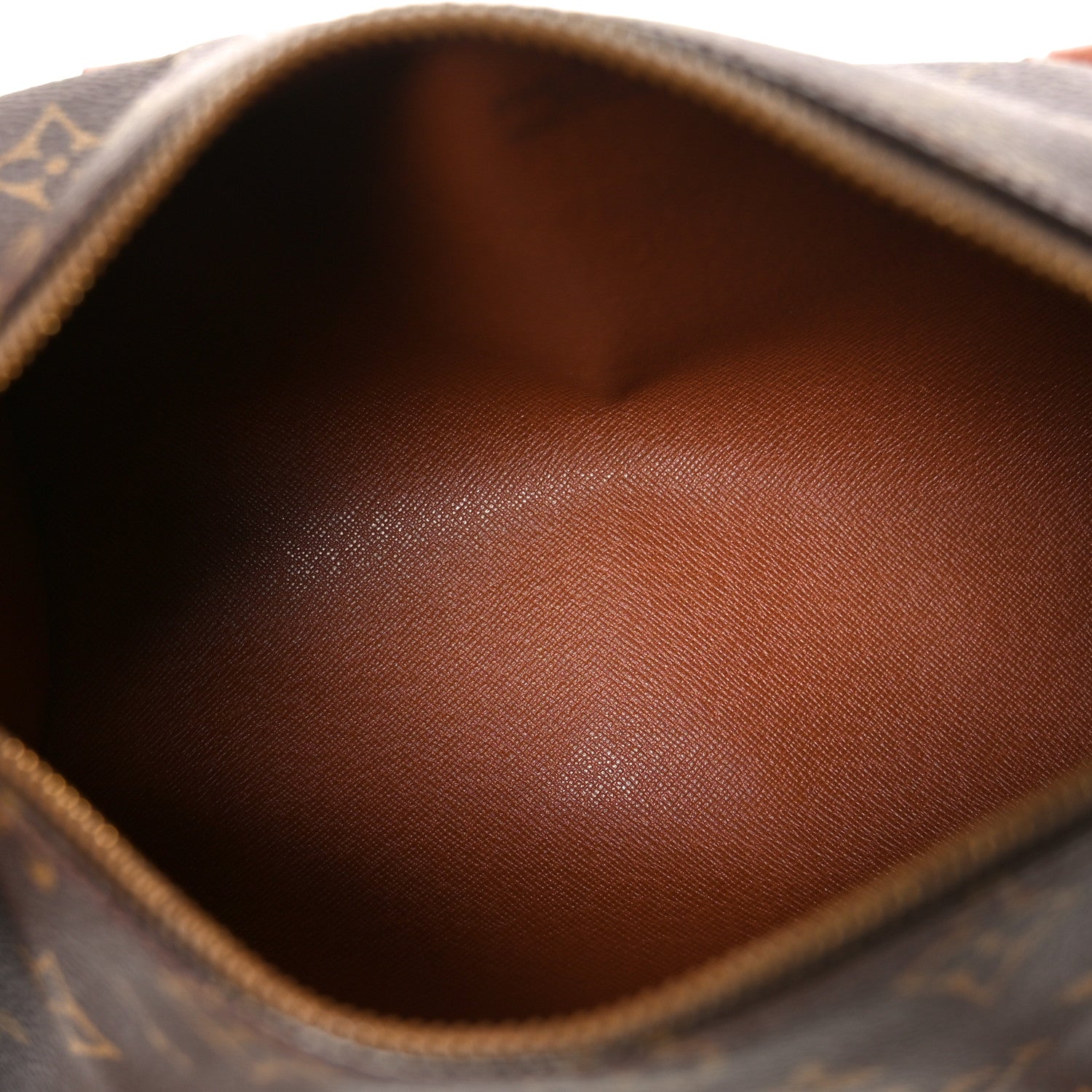 Louis Vuitton Monogram Papillon 26 5 of 9