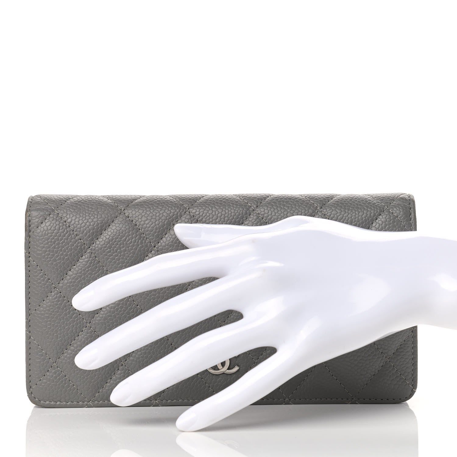 Chanel Caviar Quilted Yen Wallet Grey 2 of 12