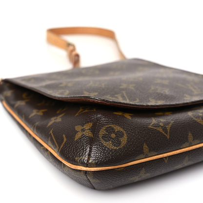 Louis Vuitton Monogram Musette Salsa 7 of 10