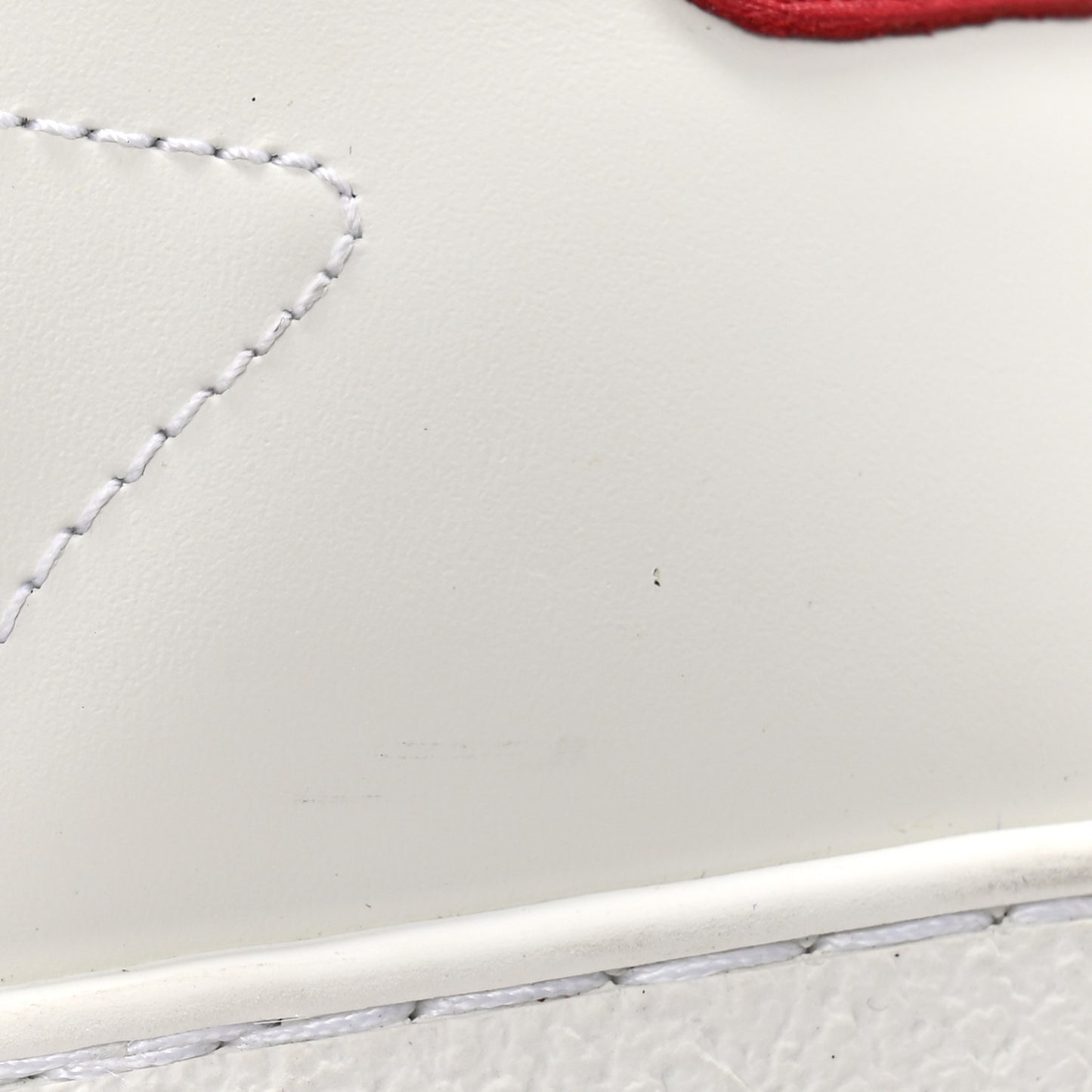 Calfskin Gucci 100 Womens Ace Sneakers 39.5 White Hibiscus Red