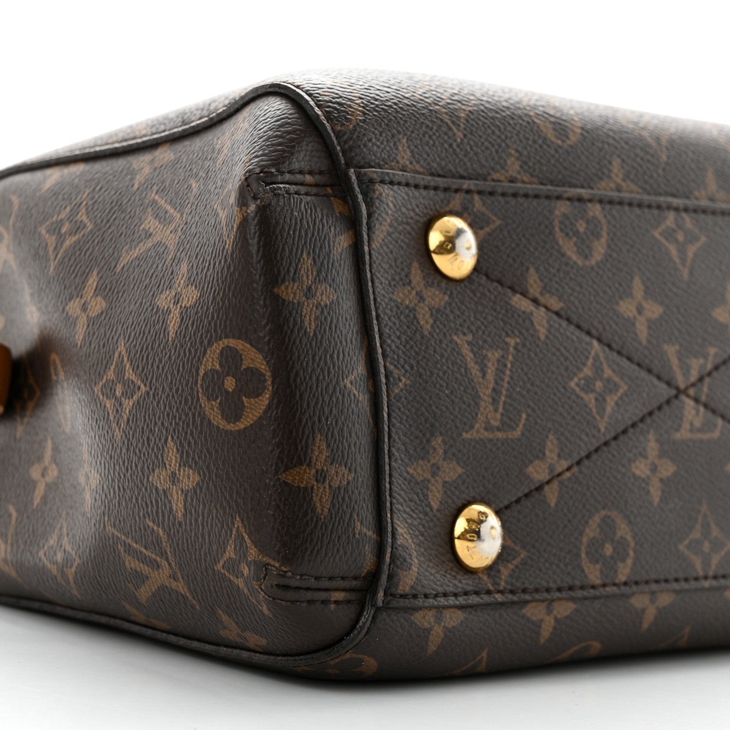 Louis Vuitton Monogram Montaigne BB 9 of 19