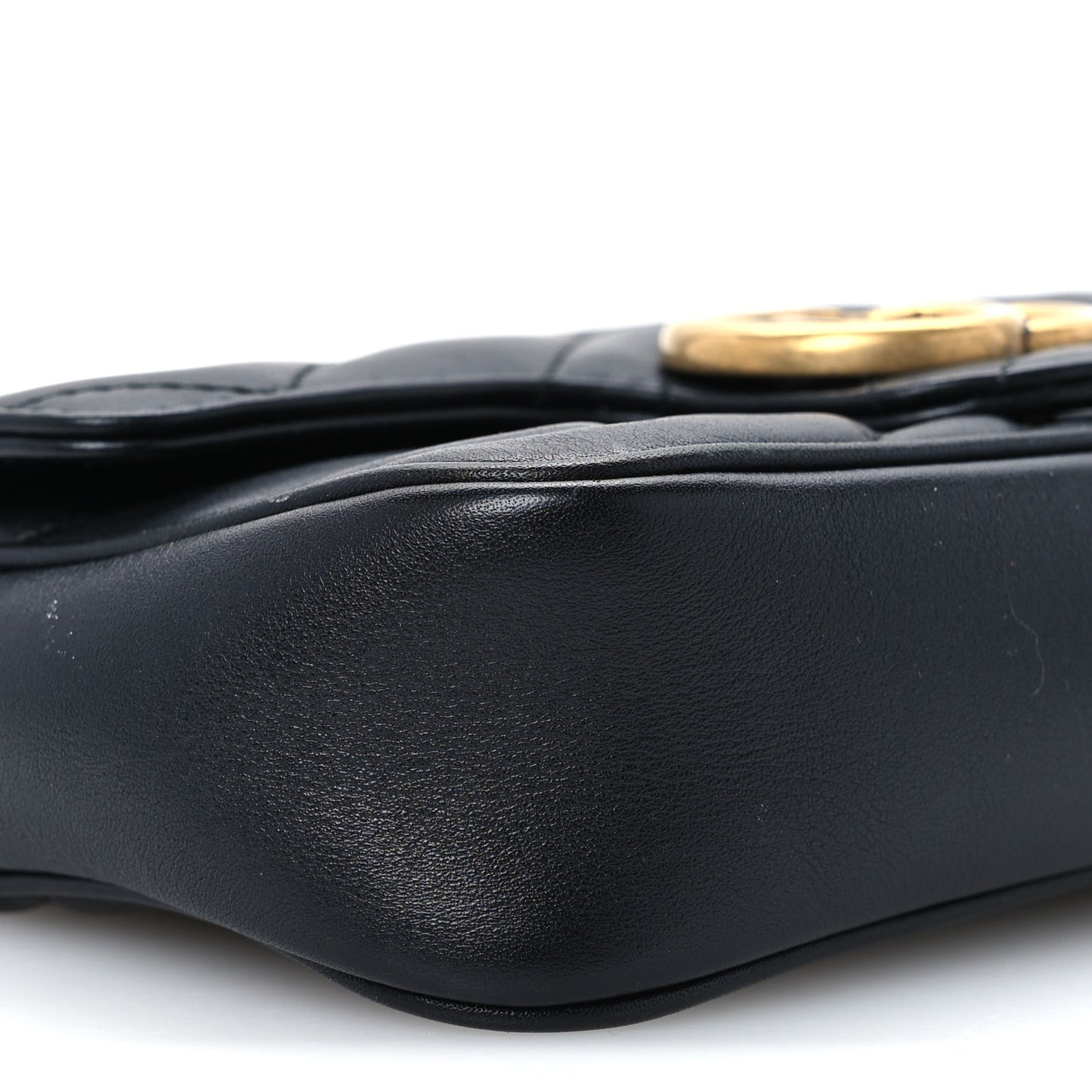 Calfskin Matelasse Super Mini GG Marmont Shoulder Bag Black