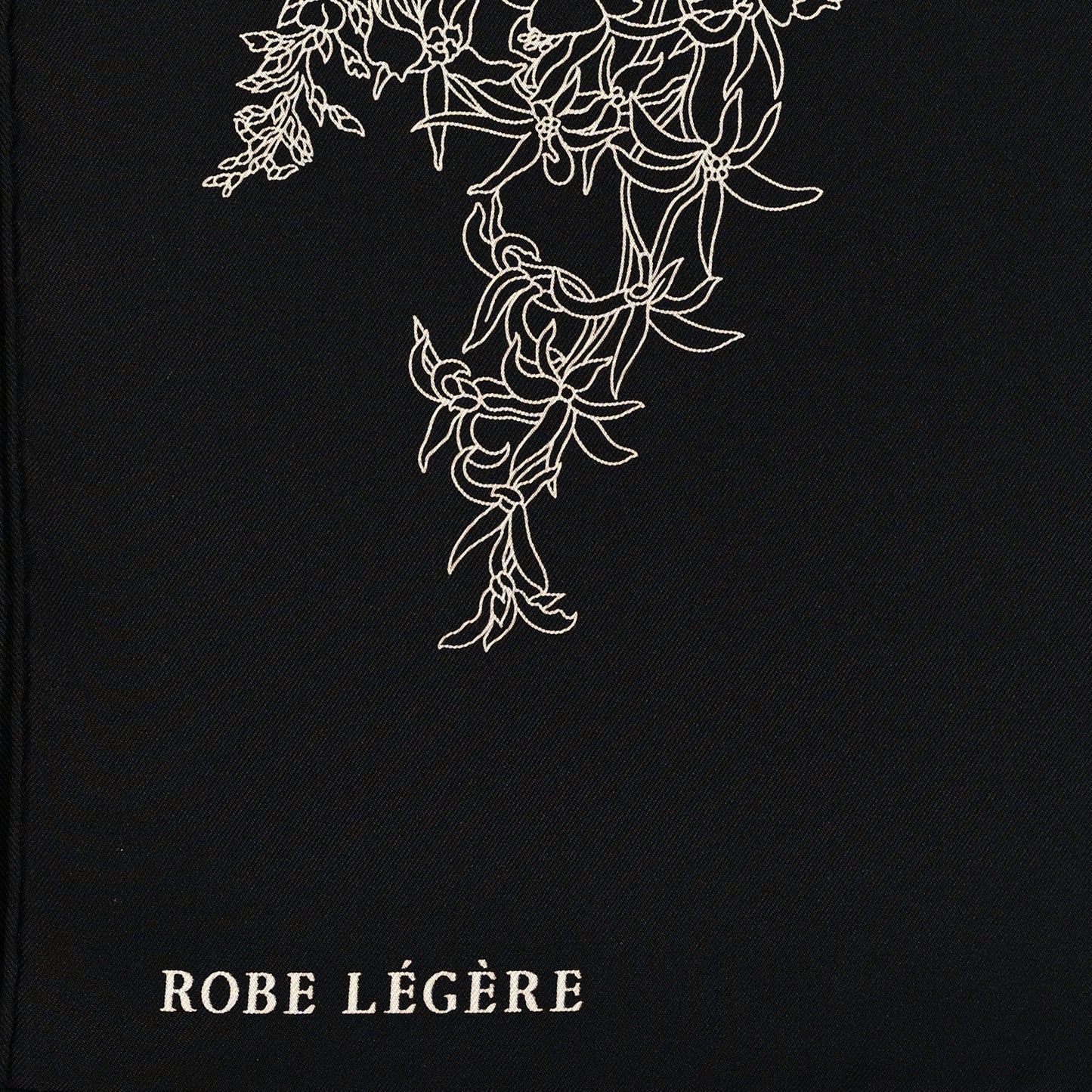 Silk Robe Legere Scarf 90 Black White
