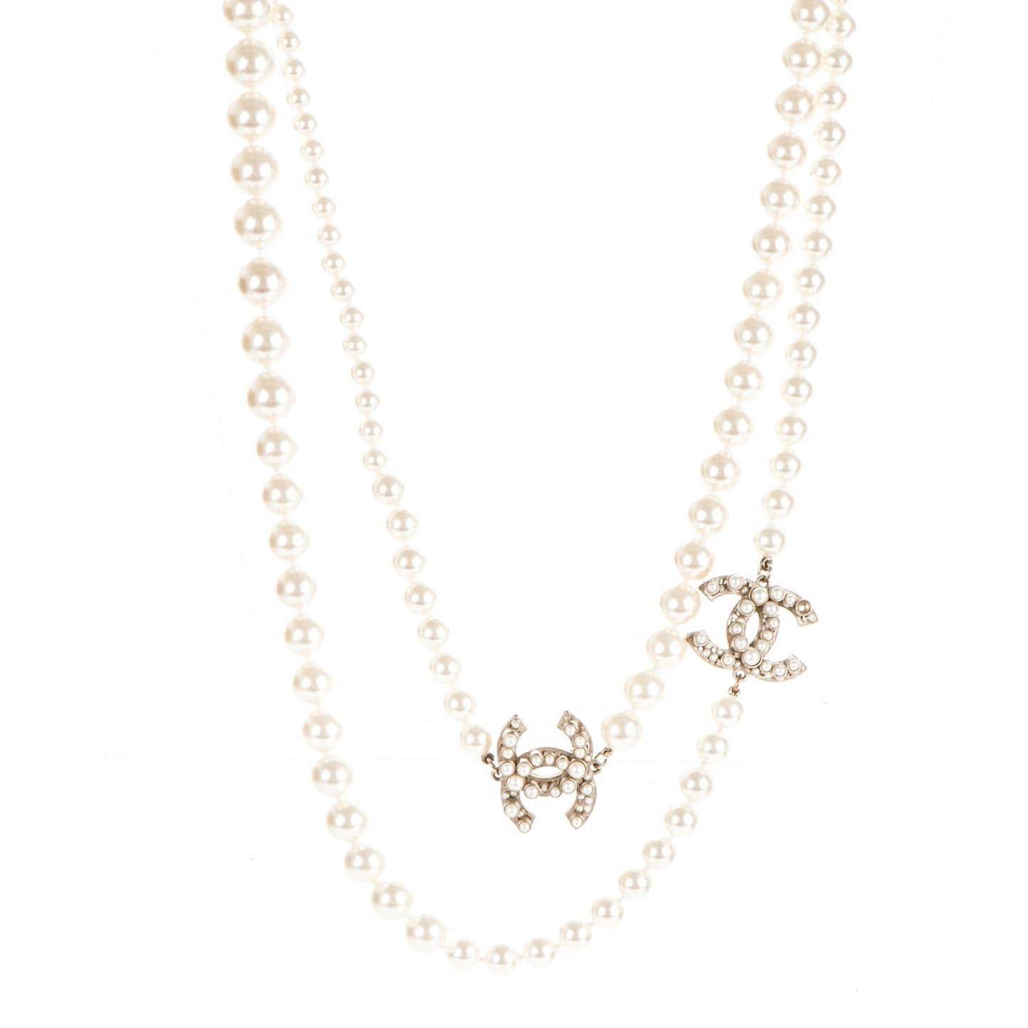 Graduated Pearl CC Long Necklace Gold