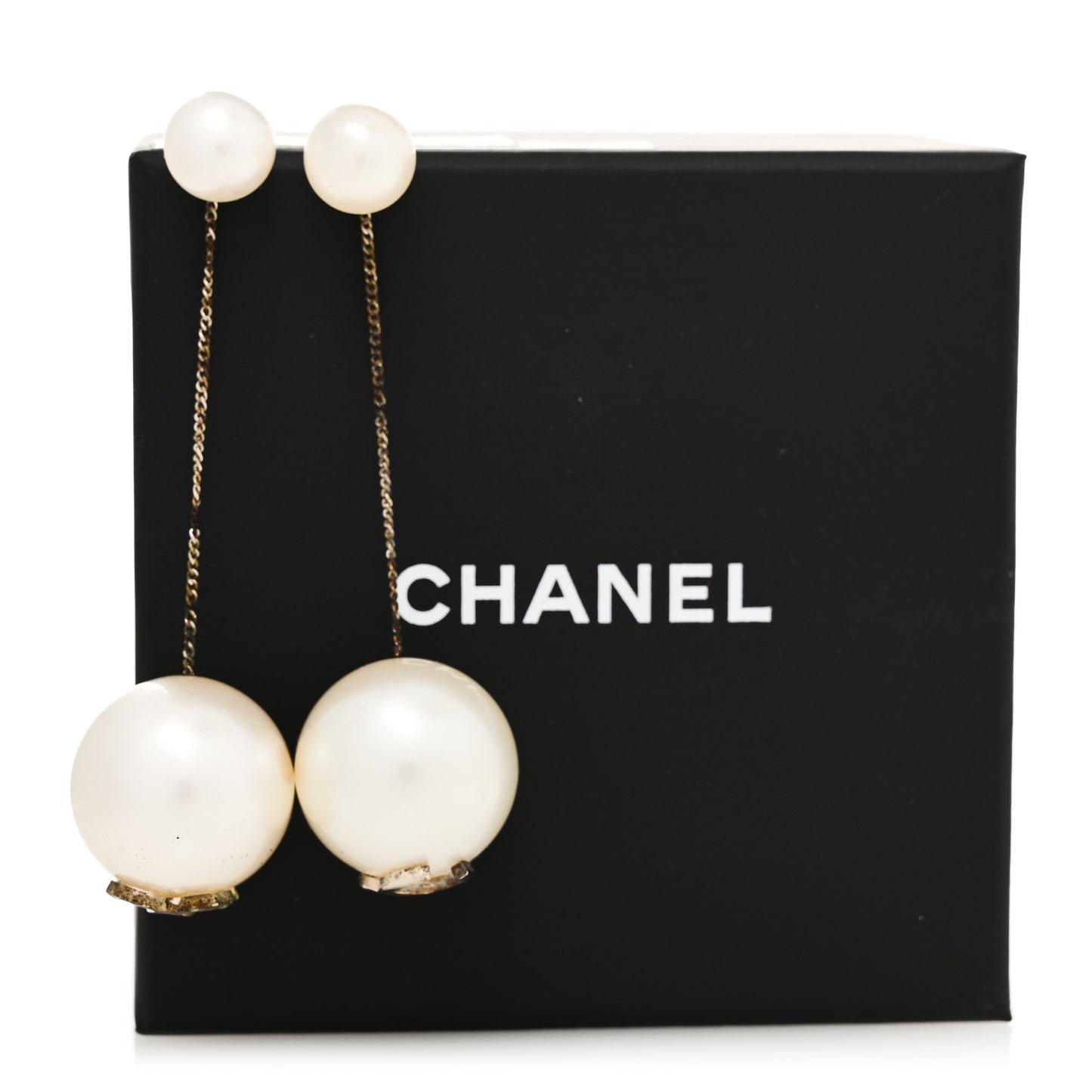 Pearl CC Chain Drop Earrings Gold